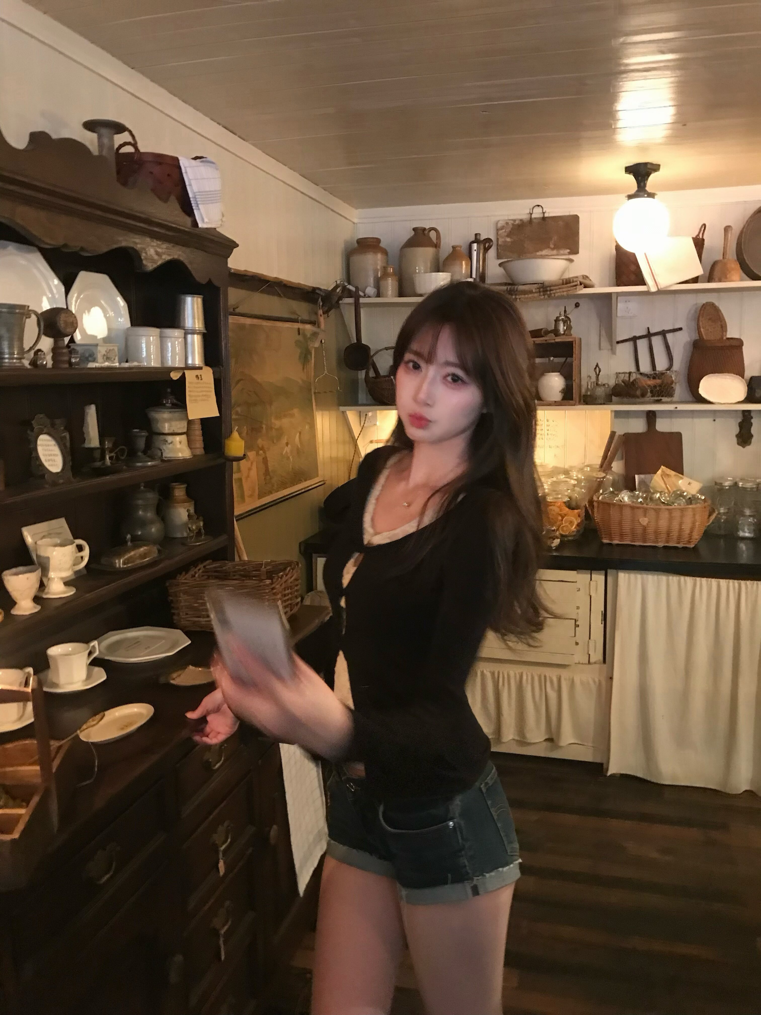 Tongiiuu洛可Betty假两件蕾丝针织衫 修身长袖显瘦百搭 内搭打底或单穿都时髦