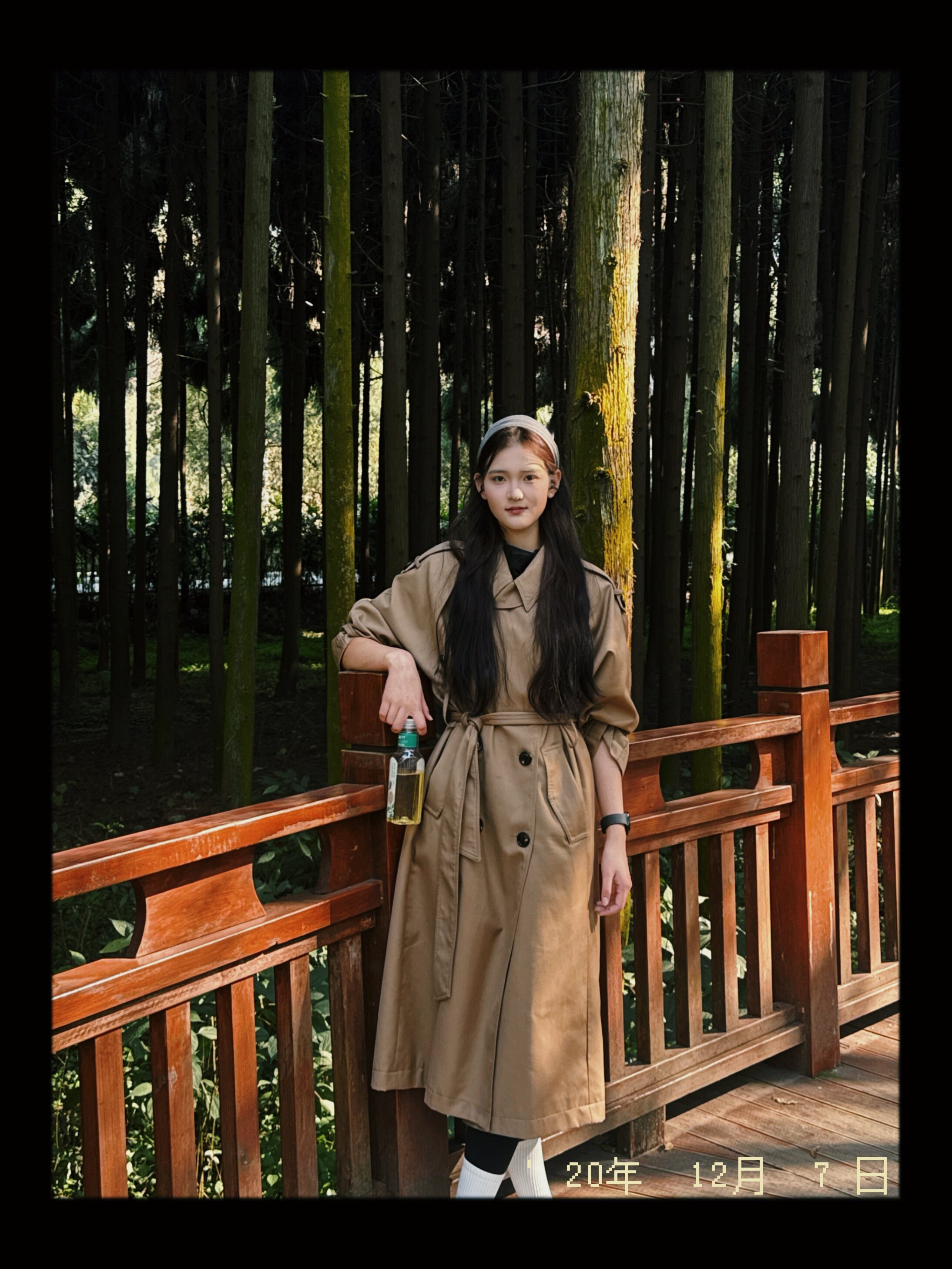 解锁法式优雅密码——周淼ZHOUMIAO"巴黎旧梦"风衣穿搭图鉴