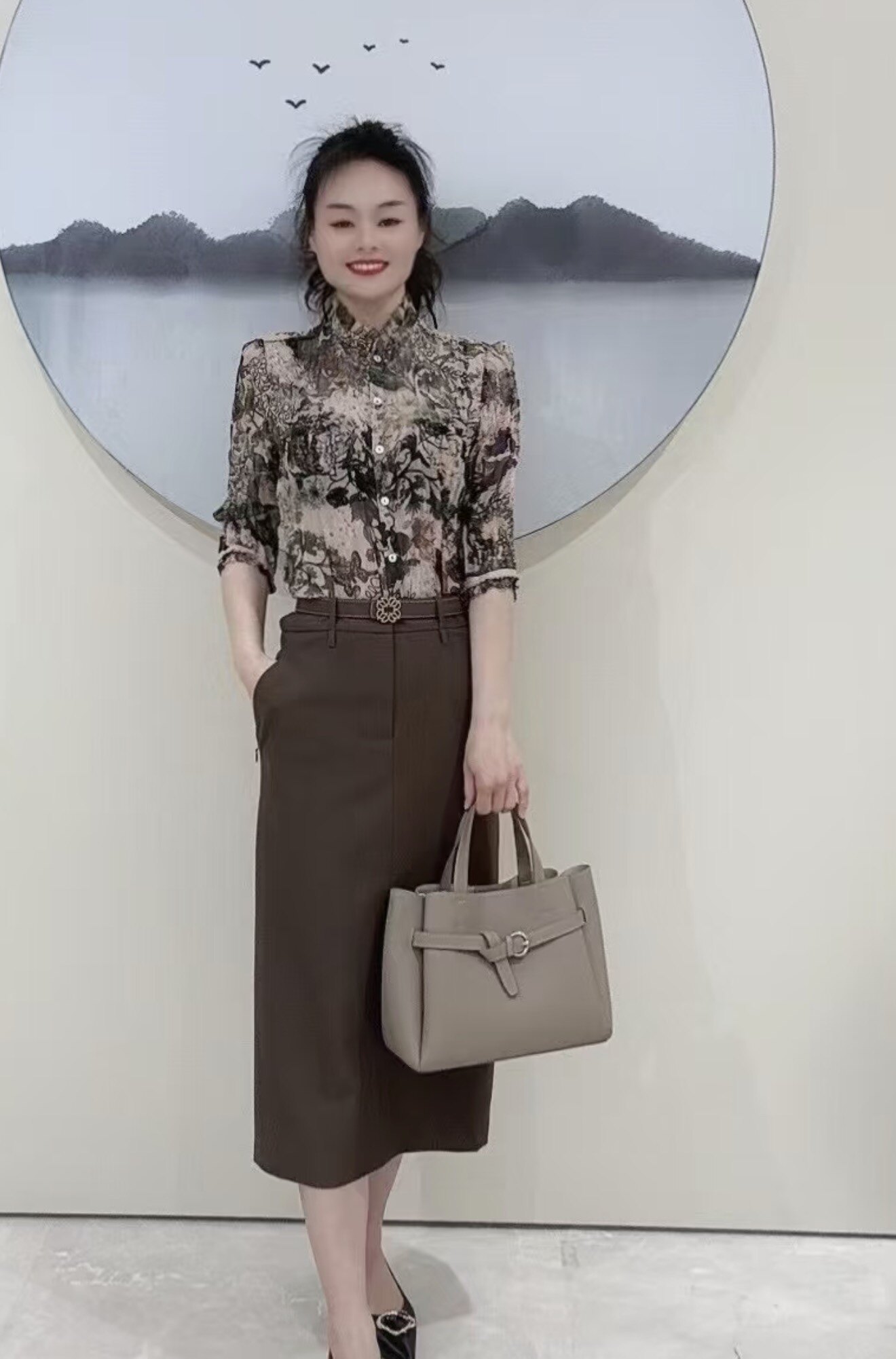 百丽质感真皮大容量托特包 牛皮材质高级耐磨 大容量装下电脑文件