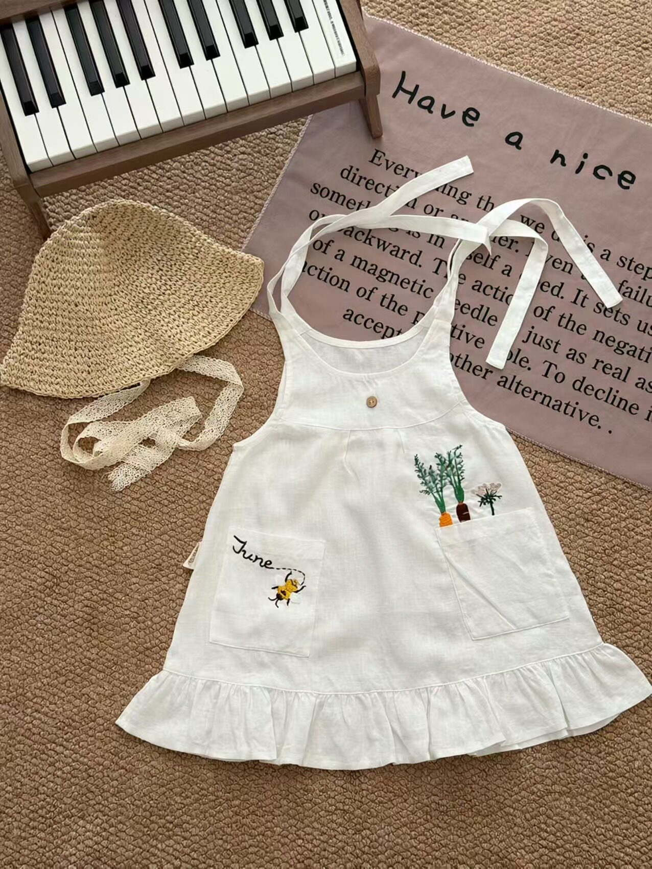 Customer photo for White Single-Layer (Machine Embroidery), 110cm