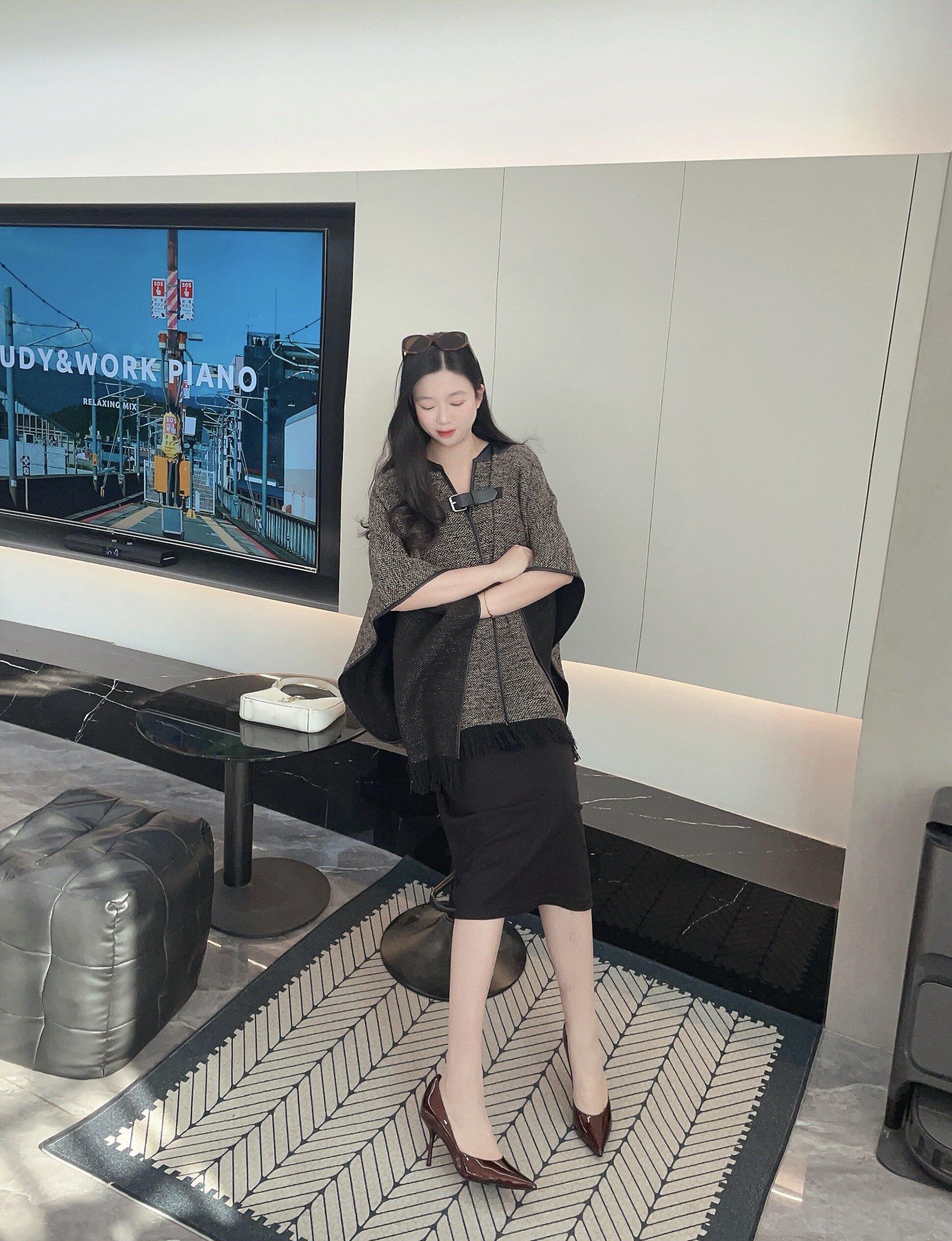 豆豆同款73hours「名场面」2026春季新款红色高跟鞋：尖头细跟的女主角闪耀美学