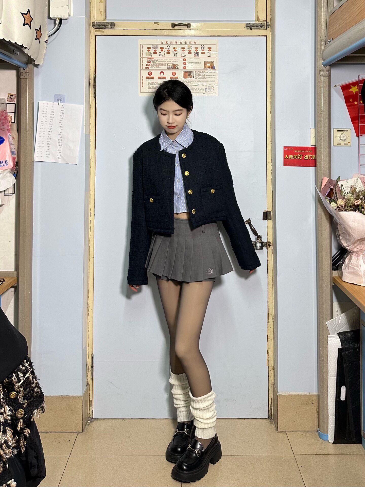 小野和子冬季黑丝光腿神器 加绒双层设计保暖不臃肿 替换装方便实用