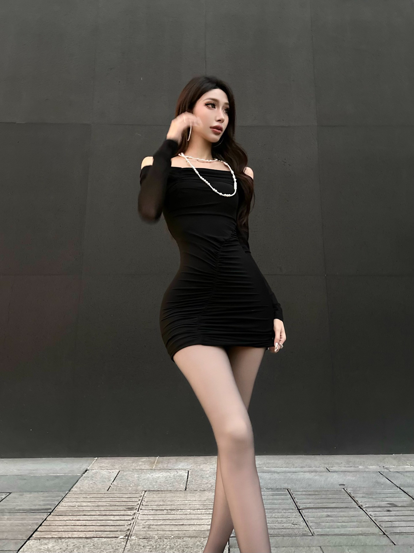 小野和子冬季黑丝光腿神器 加绒双层设计保暖不臃肿 替换装方便实用