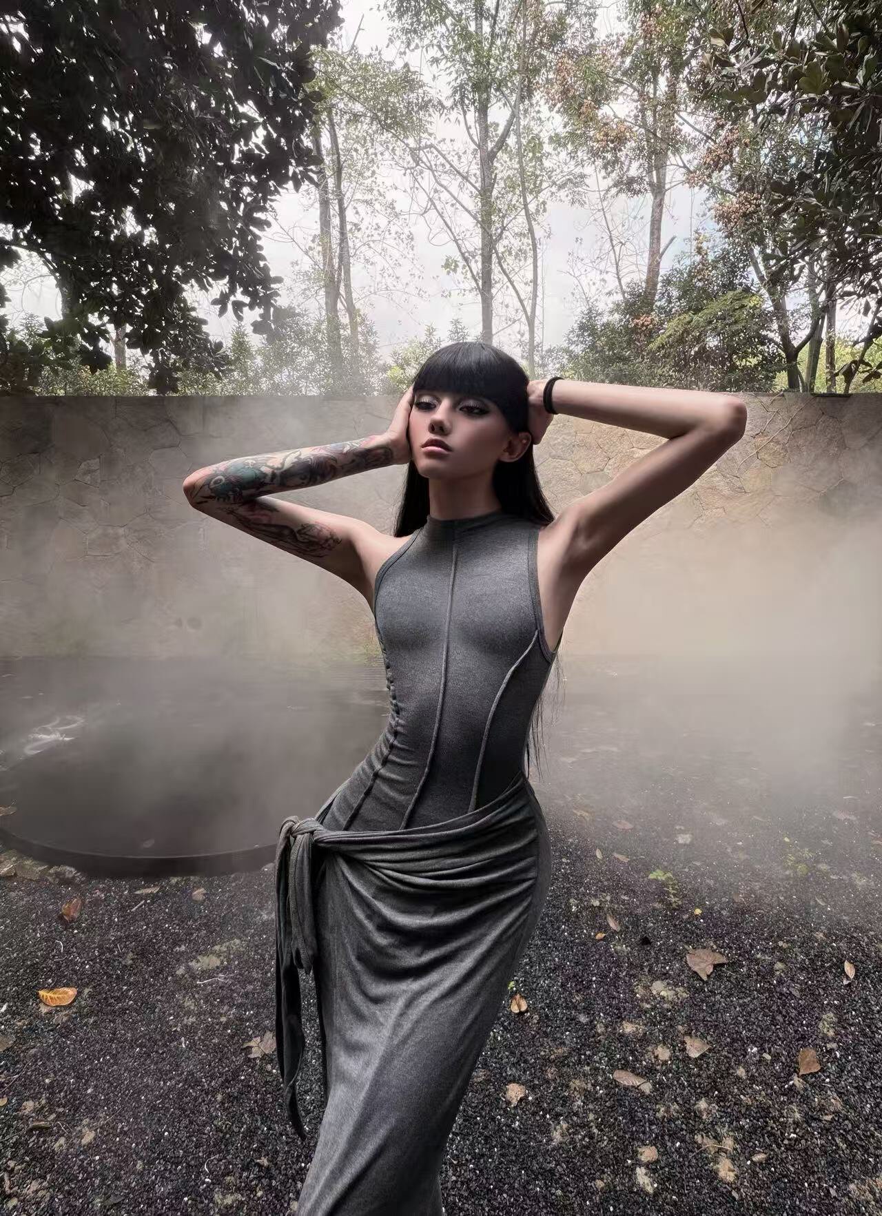 CYNR原创设计高级灰背心裙 莫代尔面料柔软亲肤 修身假两件设计层次感十足