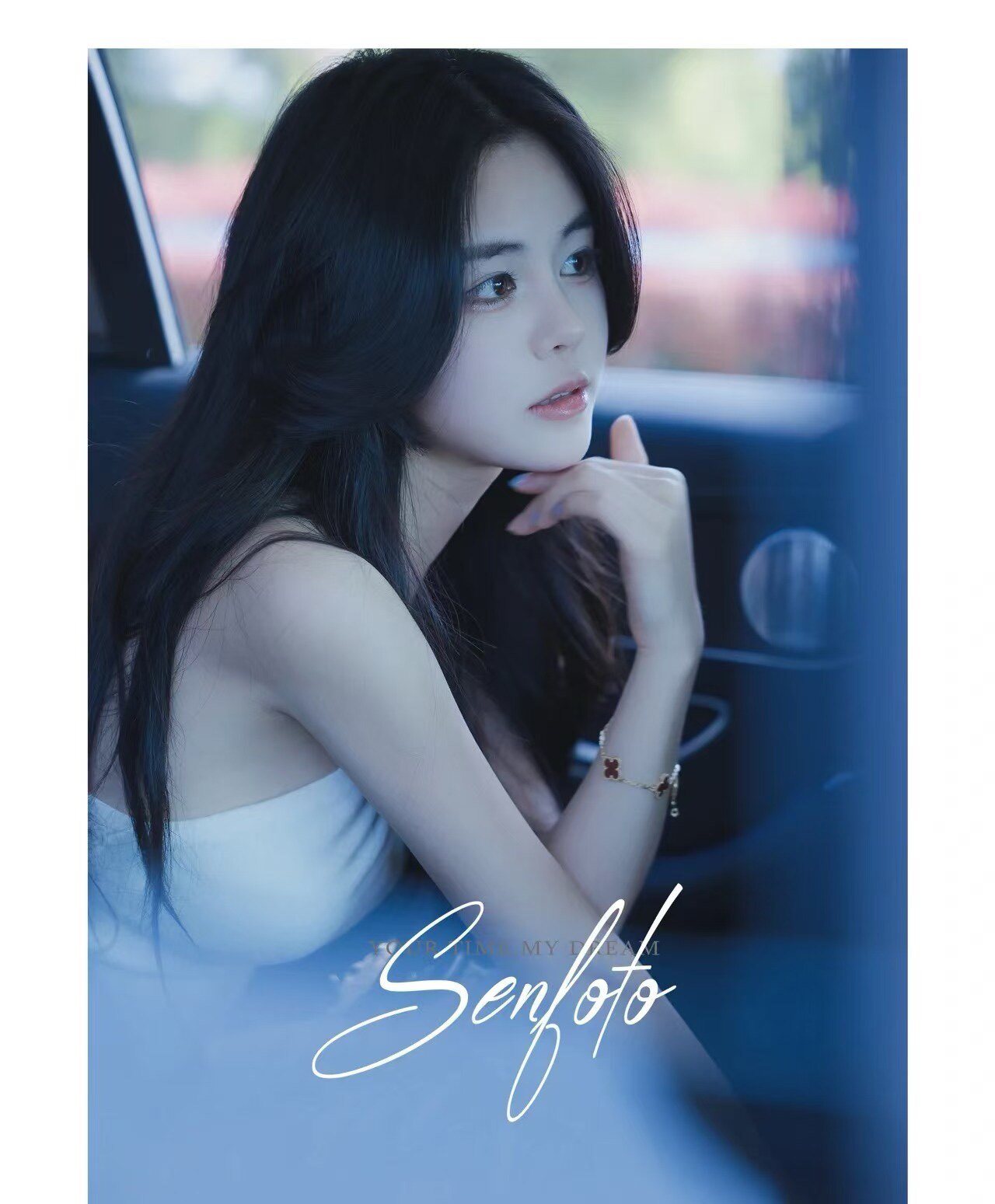 禾莎时尚辣妹挂脖吊带背心 修身显瘦短款设计 外穿内搭都高级 别致百搭