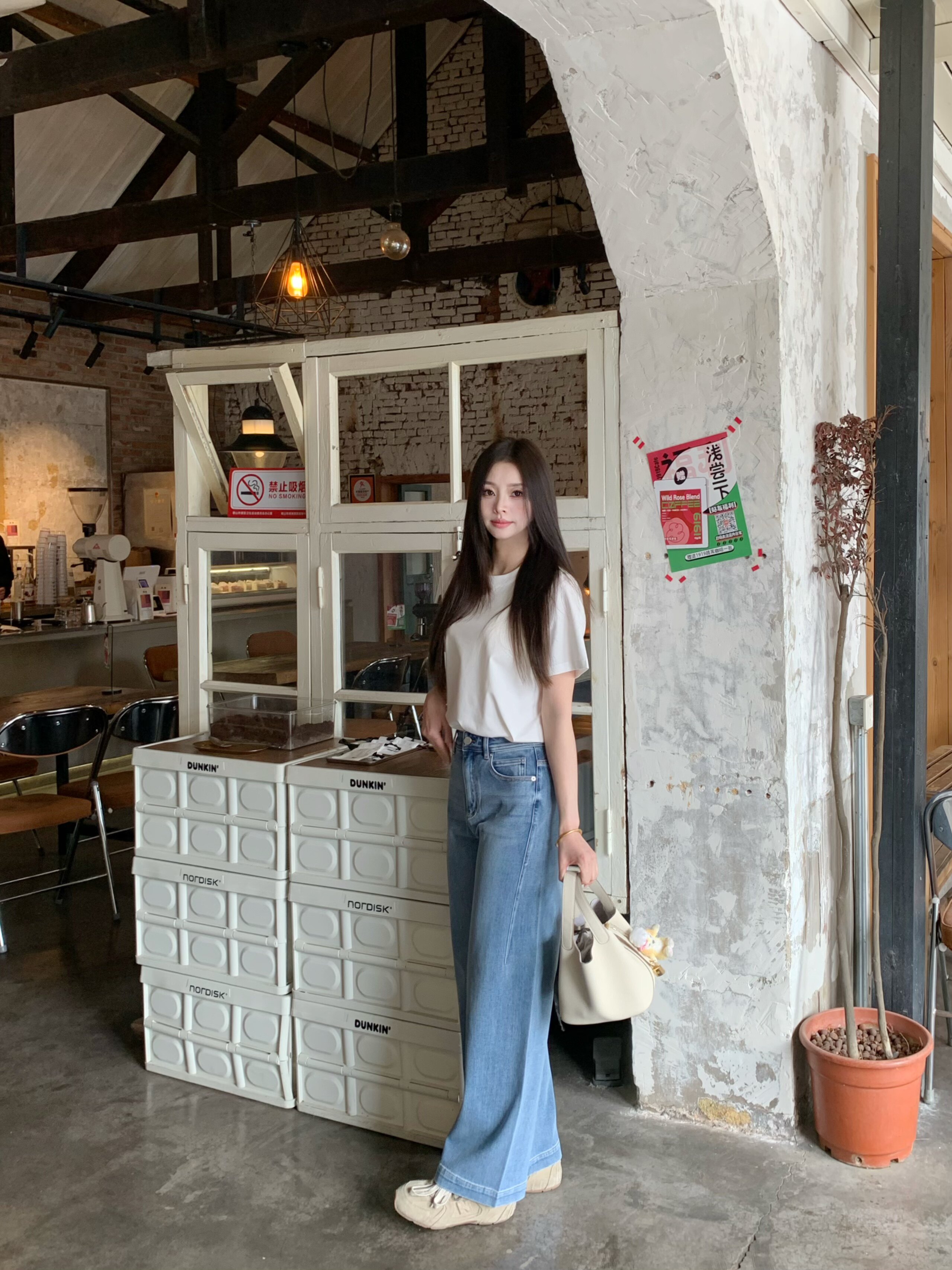伊芙丽镇店春夏爆款 高腰设计拉长比例 弹力舒适不勒腿 朱珠代言