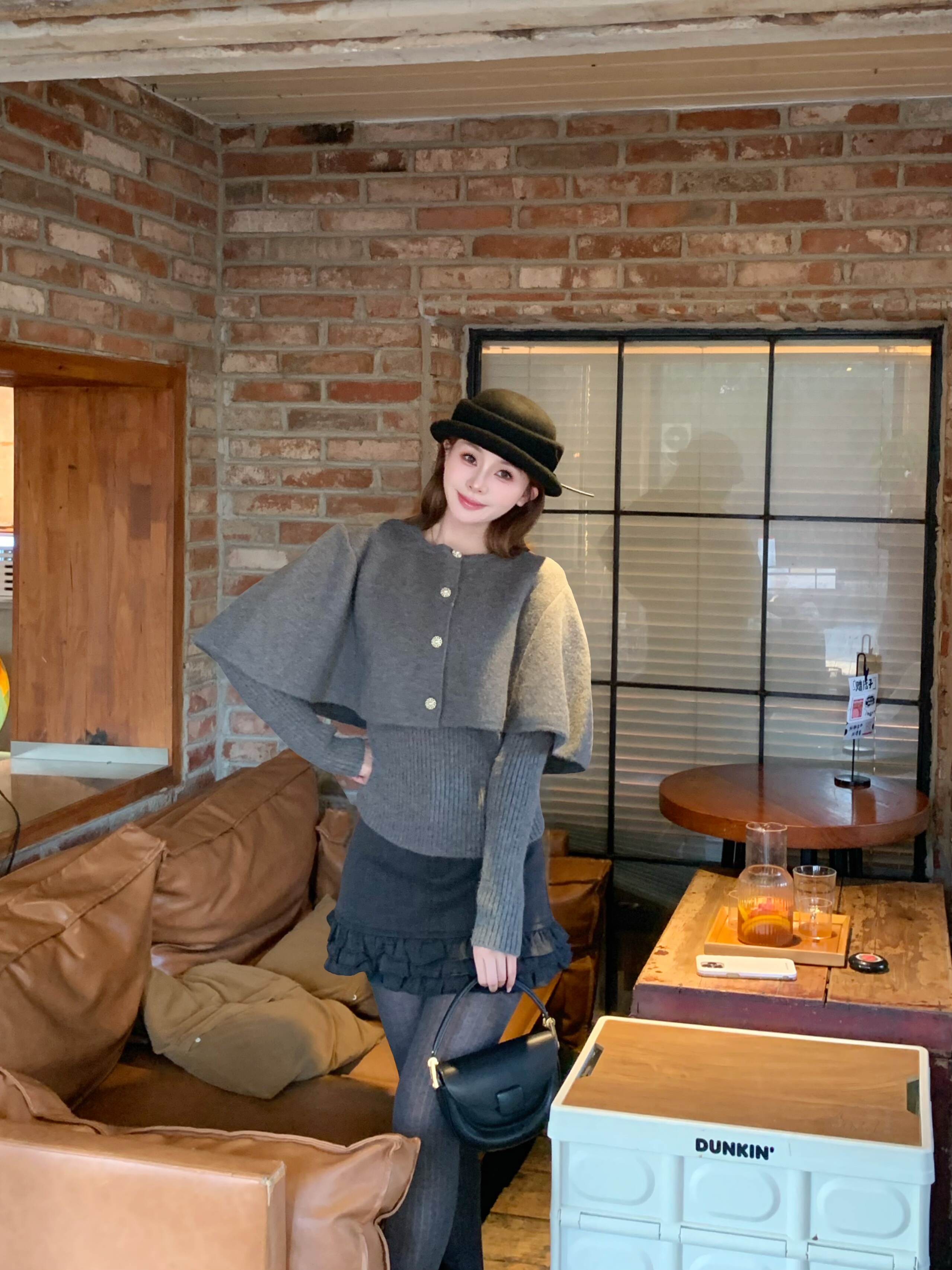 OYFF凡凡【小步舞曲】灰色套装,斗篷式廓形披肩A字短裙三件套设计省心