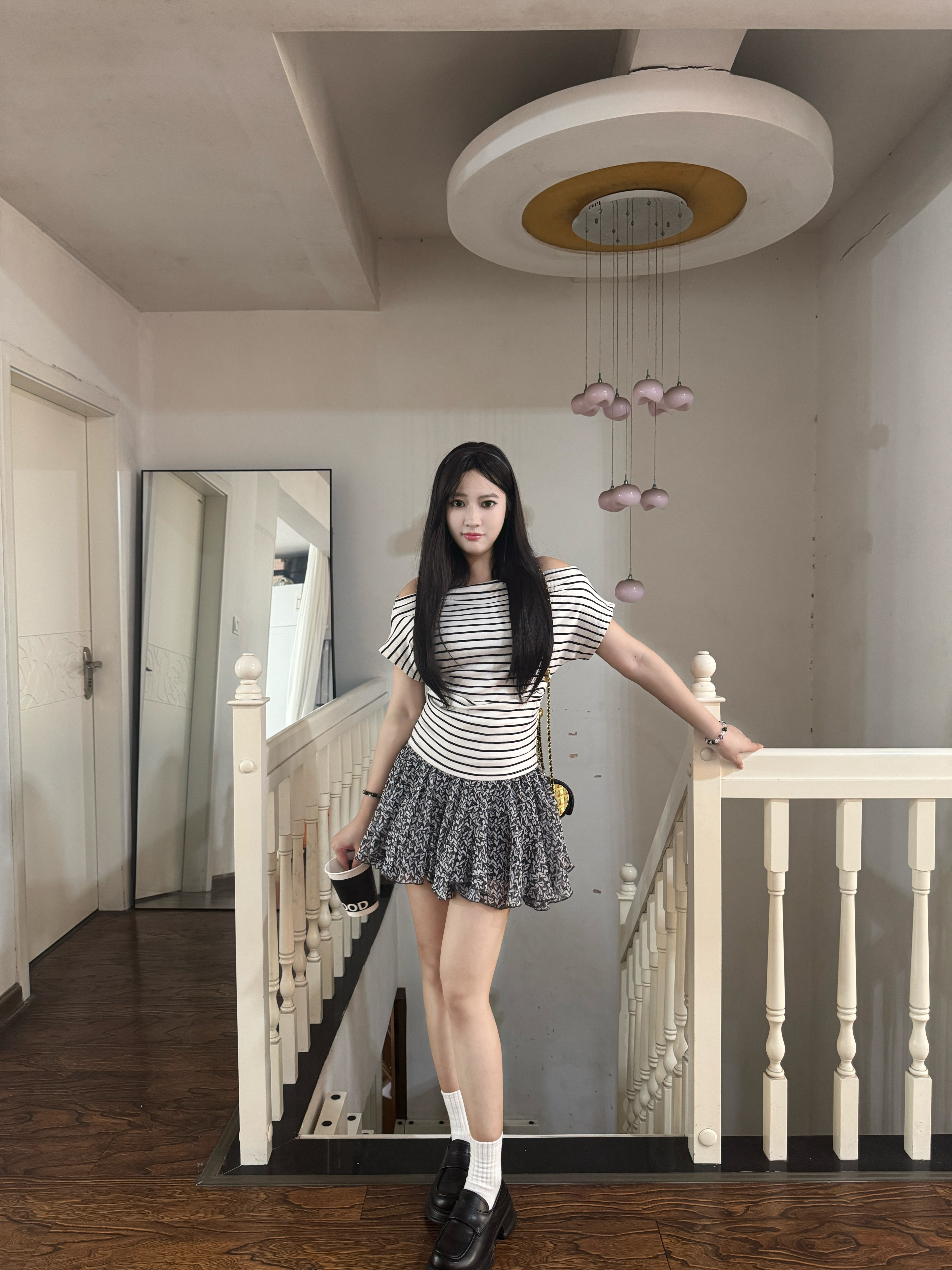 ELLE夏季法式碎花伞裙A字版型遮肉显瘦 碎花图案清新浪漫小众设计别致不撞款