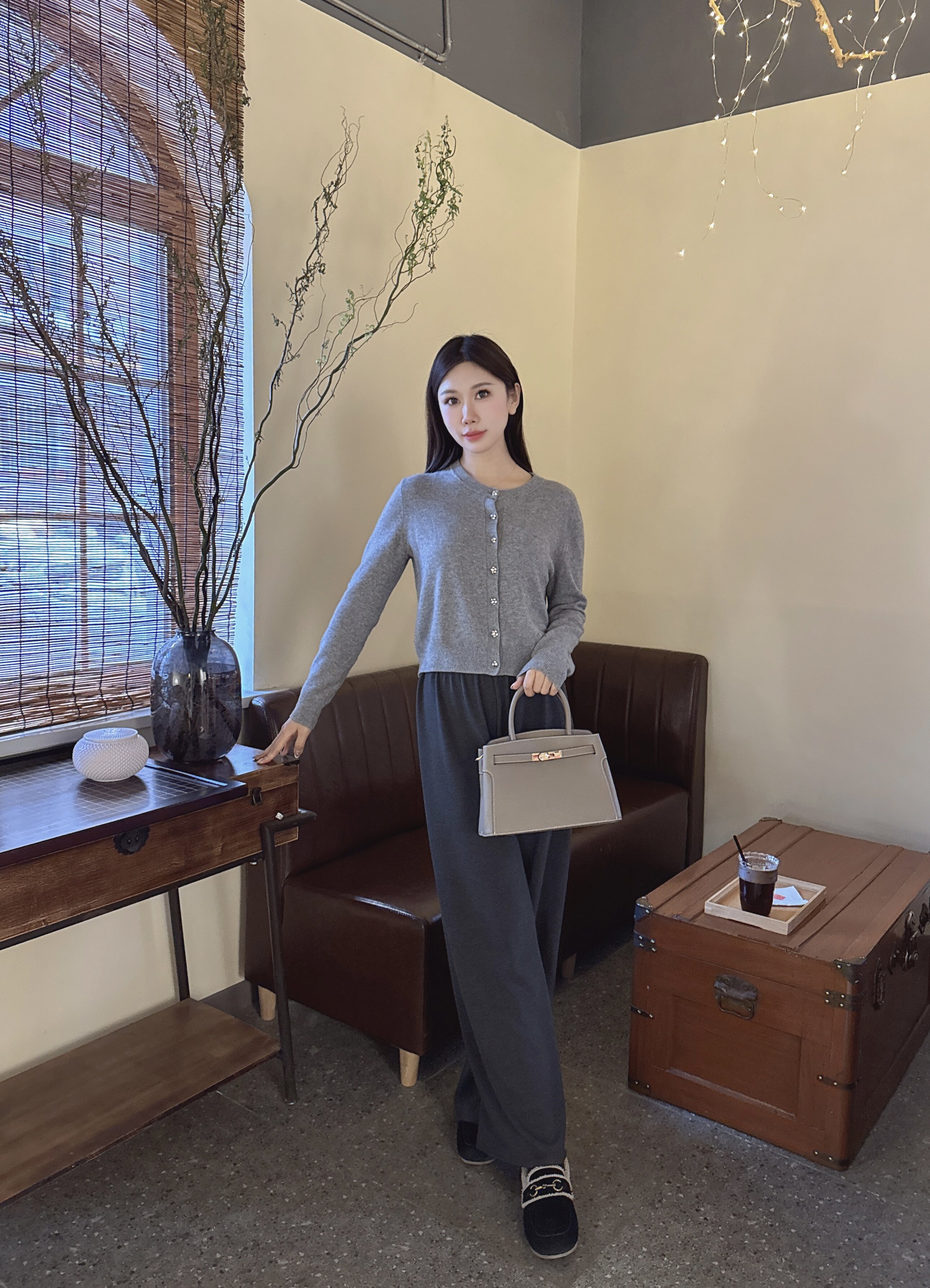 百丽鎏金岁月凯莉包 质感牛皮高级耐磨 大容量通勤 妈妈包婚包两用