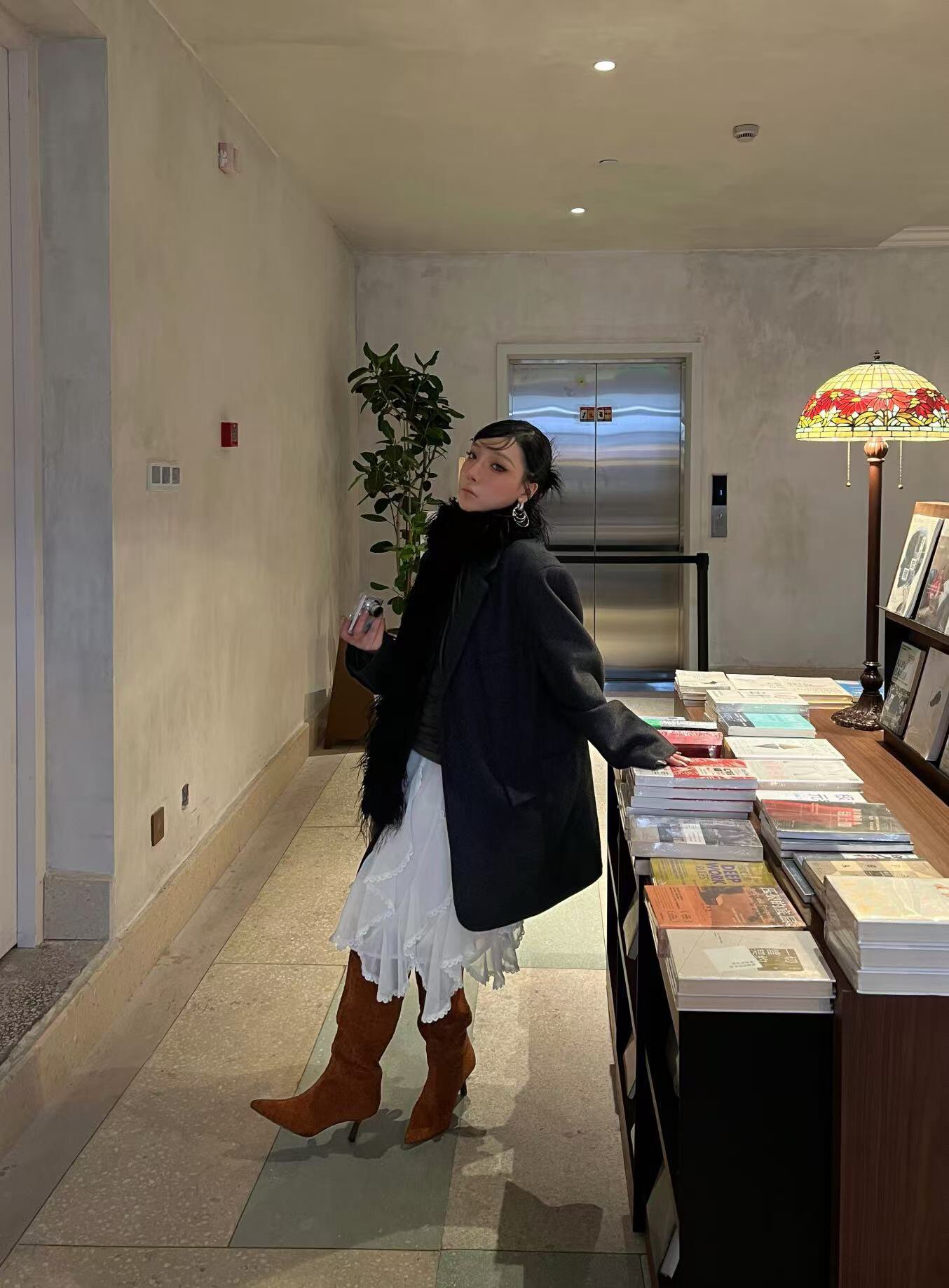 Le' Murmure冬季时尚羊反绒长筒靴堆堆设计慵懒随性 高跟拉长腿部比例