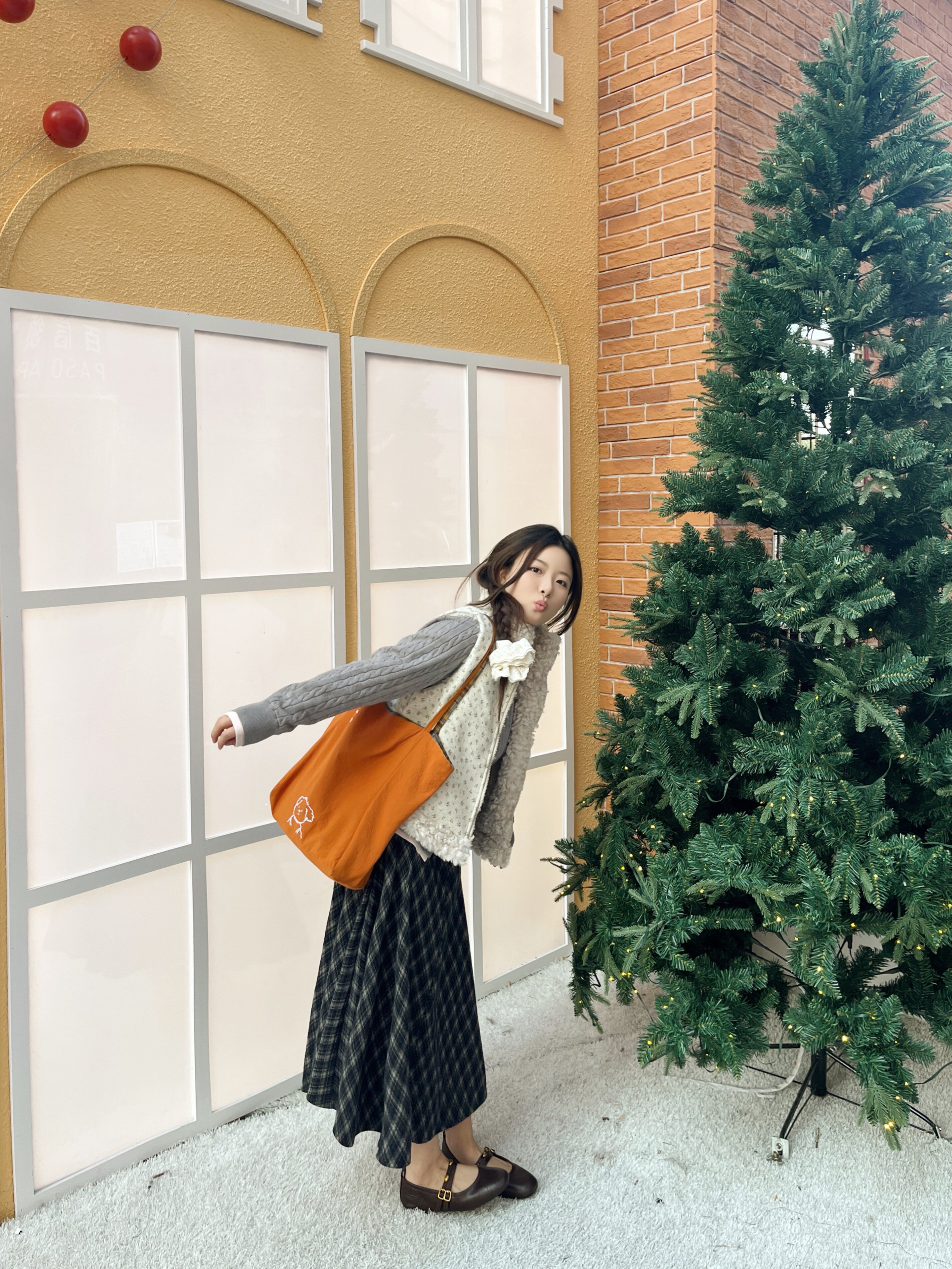 百丽小金豆芭蕾玛丽珍鞋 羊皮材质柔软亲肤 蛋卷鞋底舒适不累脚