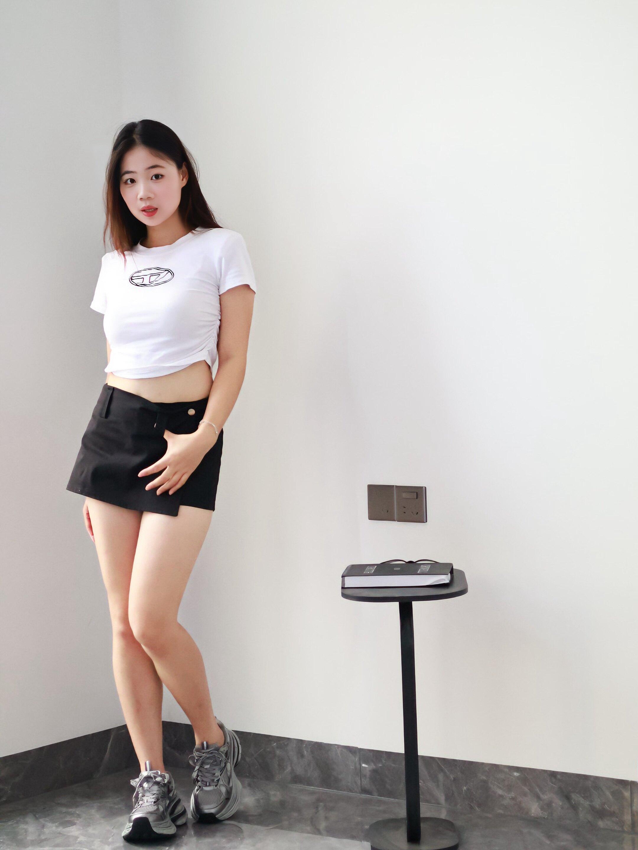 迪丽热巴同款骆驼银月老爹鞋 厚底增高拉长比例 银色系未来感十足