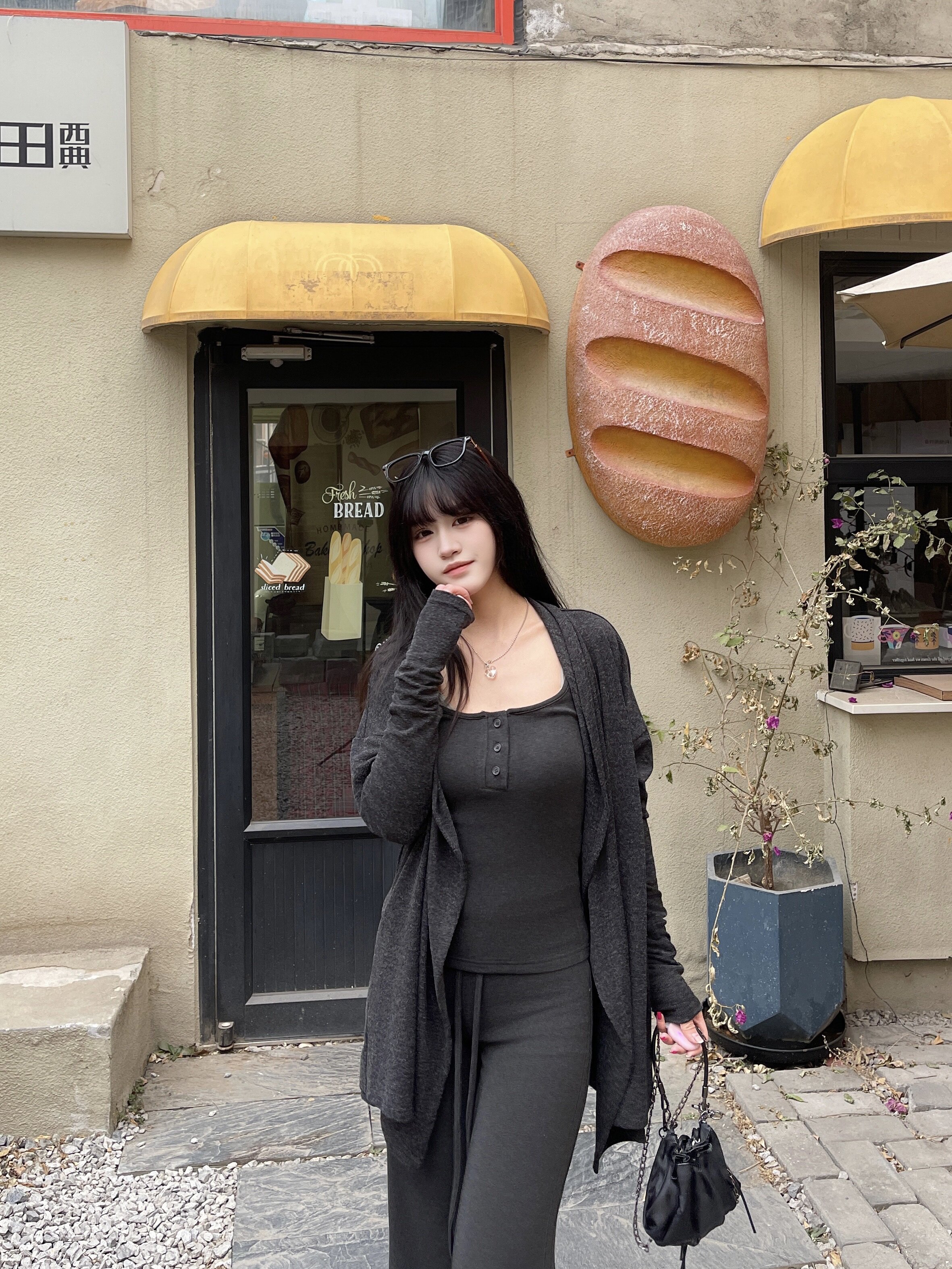 黑泽玄七2026春季微胖mm专属套装，吊带+开衫+休闲裤三件套宽松慵懒风遮肉显瘦