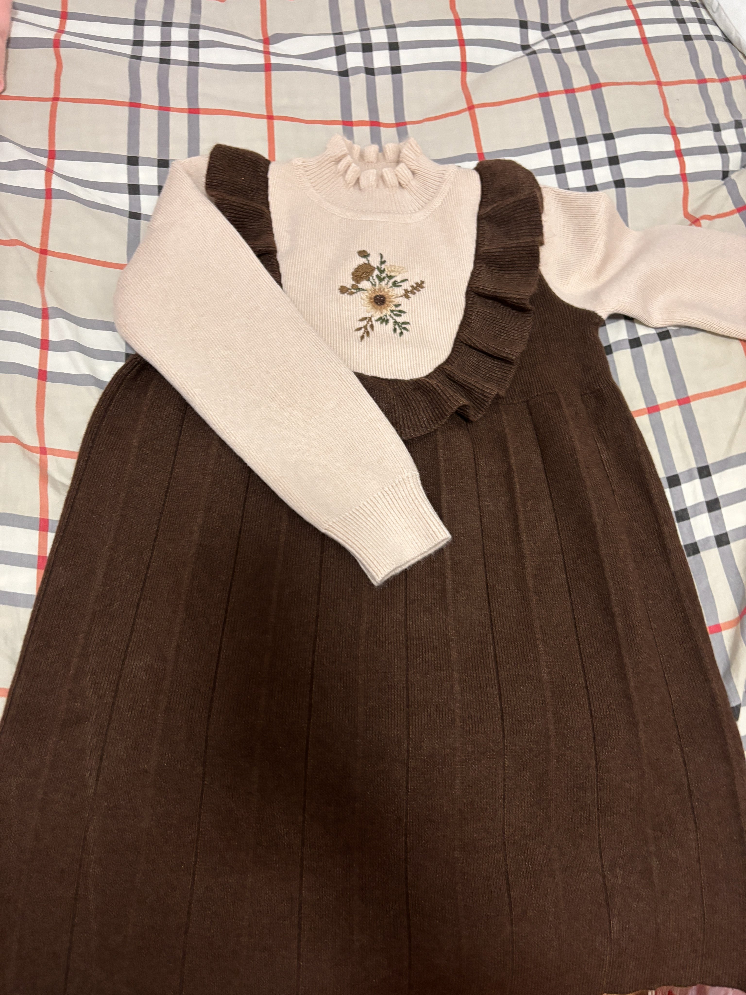 Customer photo for Coffee Brown, 150cm