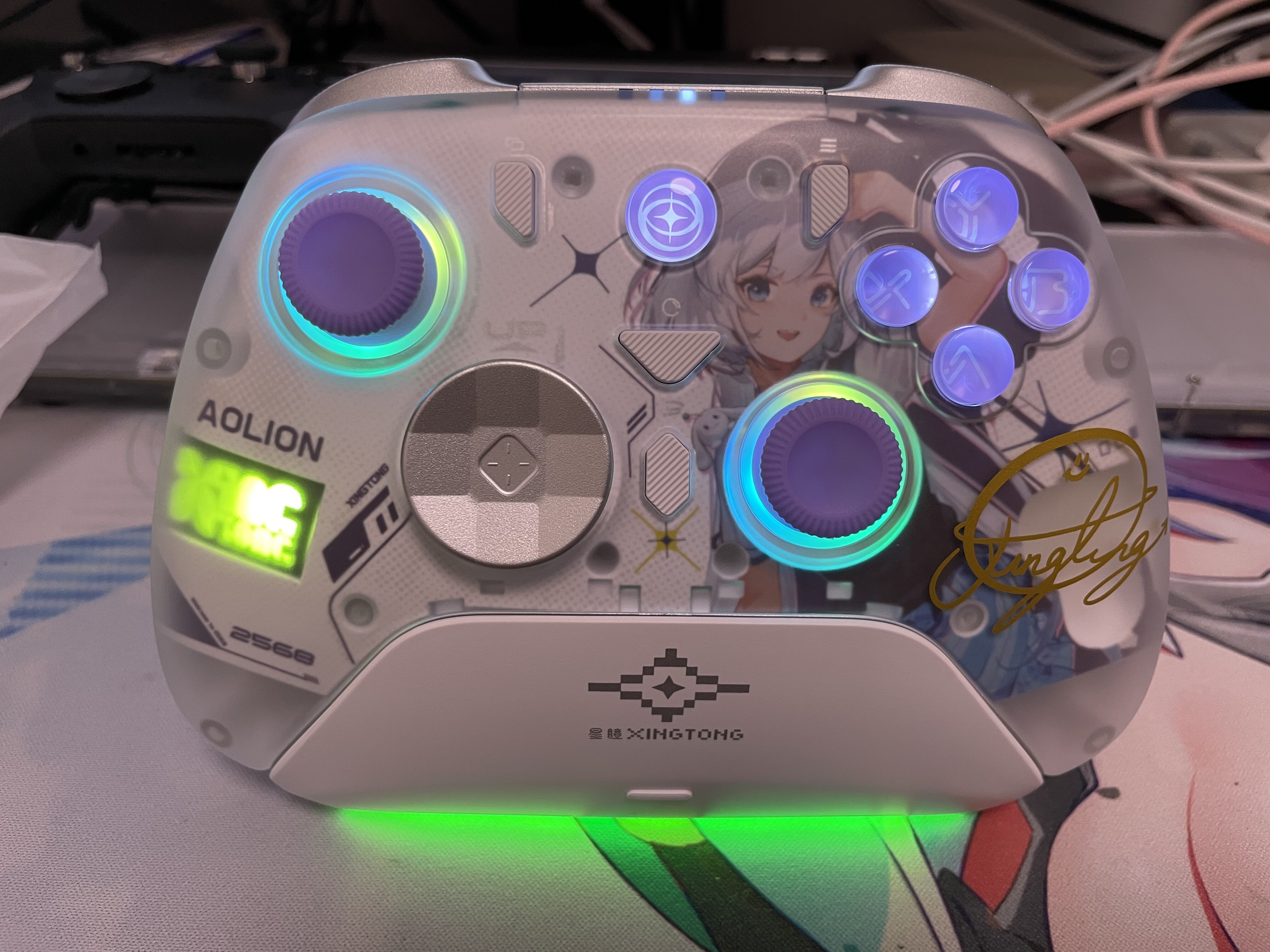 AOLION澳加狮K20游戏手柄星瞳联名款无线手柄支援PC Switch2 iOS安卓