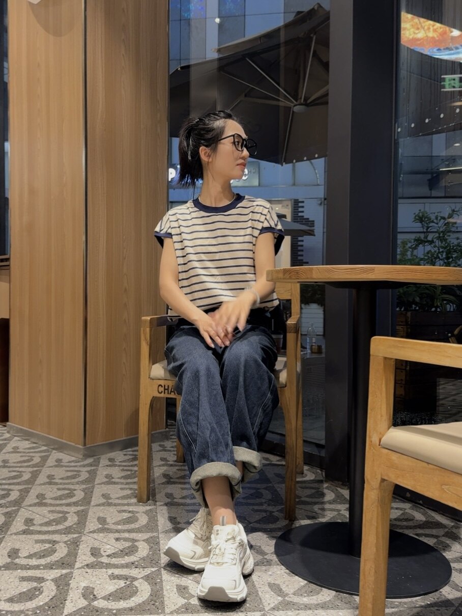张凌赫同款百丽蓝鲸老爹鞋 灰色网面透气舒适 厚底增高拉长比例