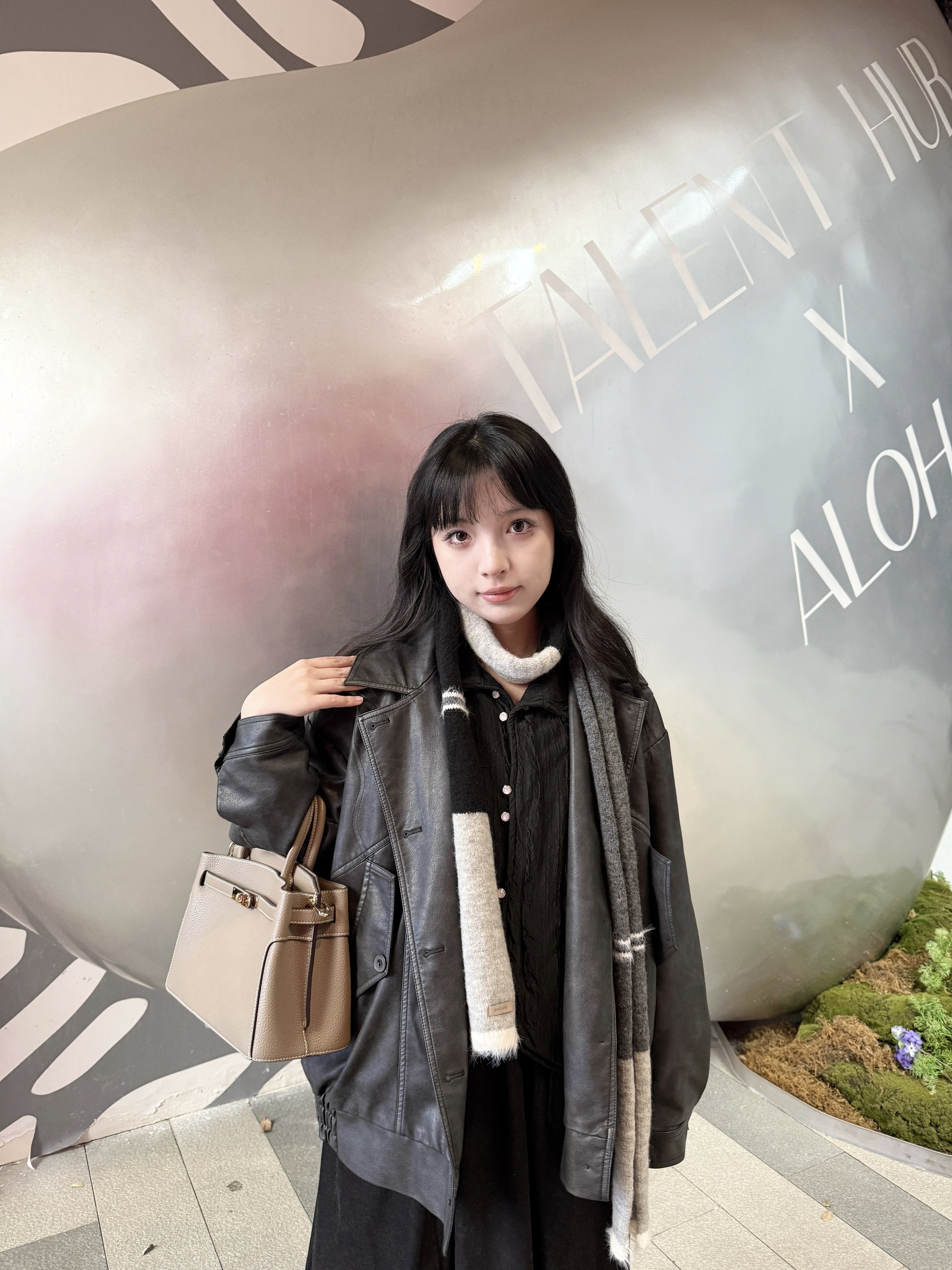 百丽鎏金岁月凯莉包 质感牛皮高级耐磨 大容量通勤 妈妈包婚包两用