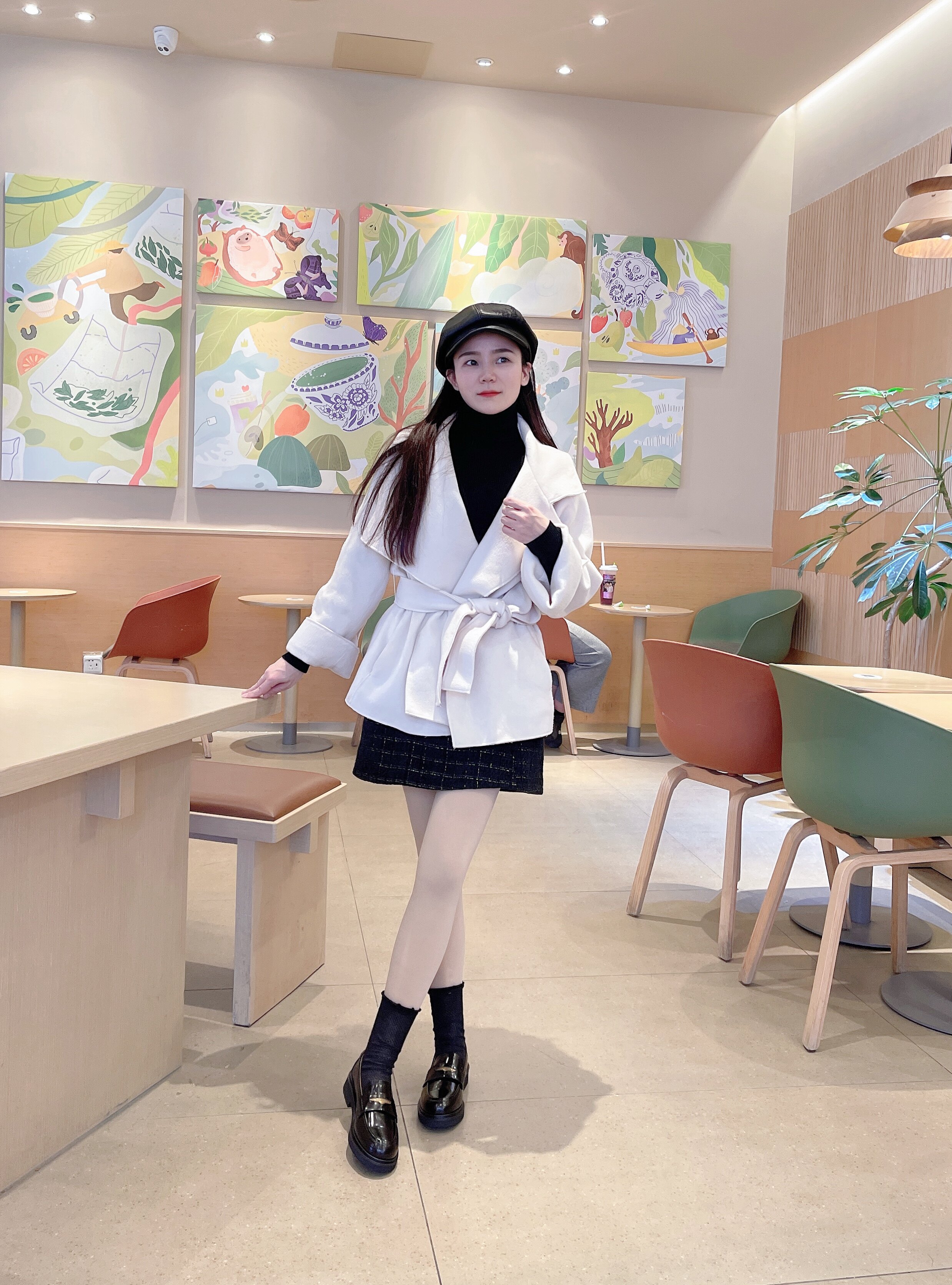 宋佳同款百丽海鸥乐福鞋2.0：厚底真皮的英伦飒爽美学