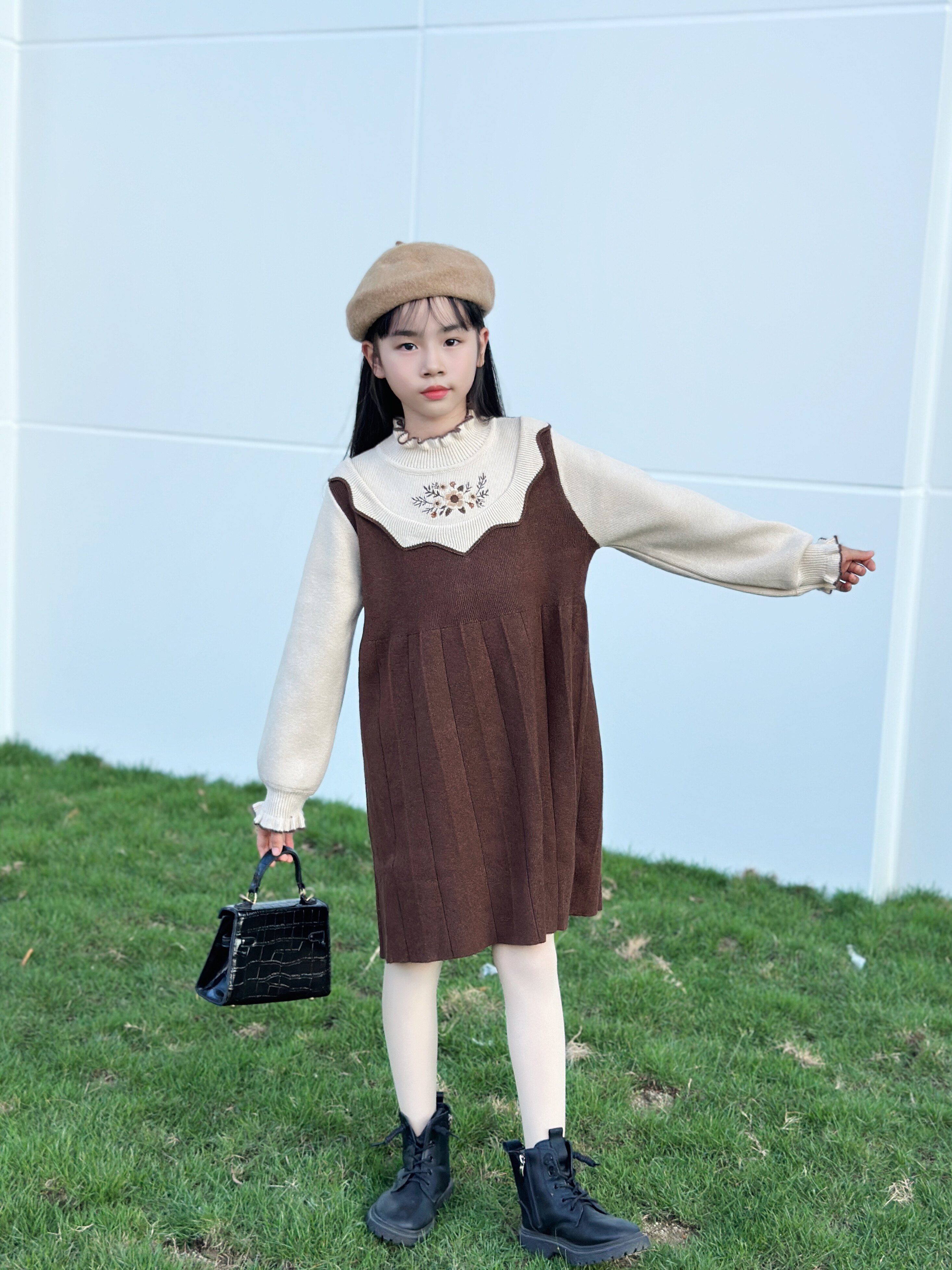 Customer photo for Coffee Brown, 140cm
