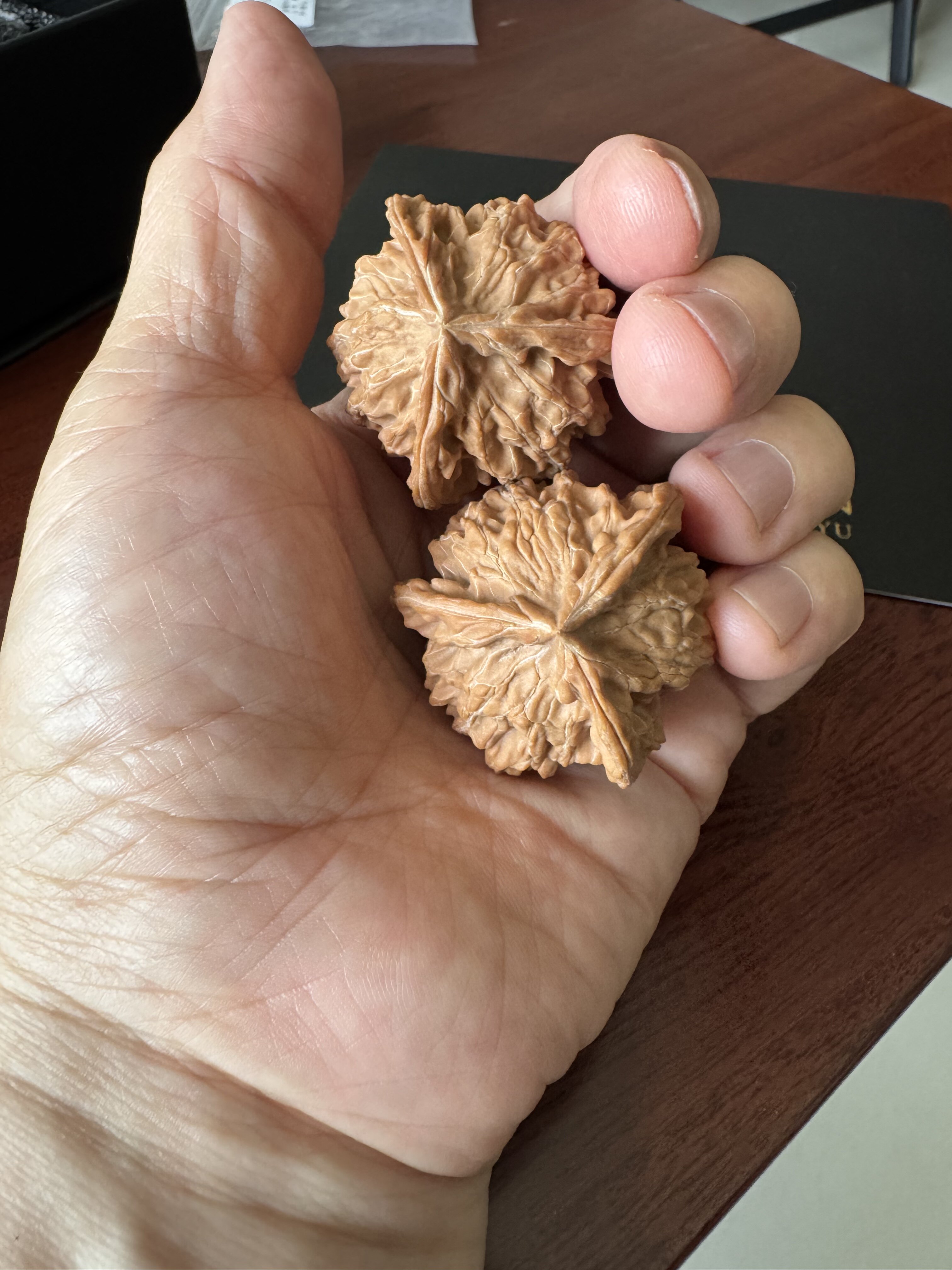 老树盘山三棱文玩核桃自然生长非拼接一物一拍精品收藏-Taobao-Tmall