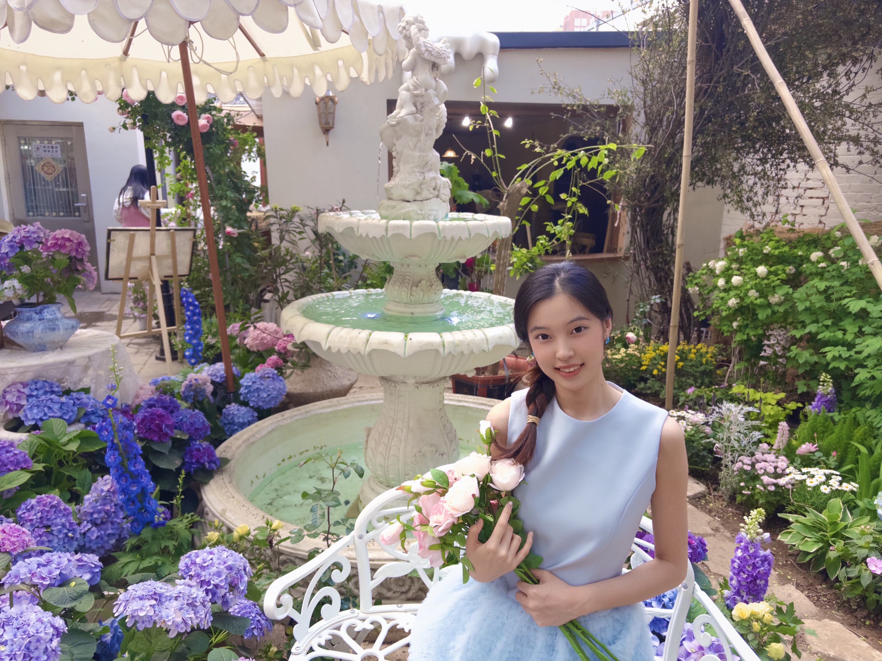 avenement气质网纱蛋糕裙 蓝色蓬蓬短裙设计 生日礼服或日常出街都吸睛