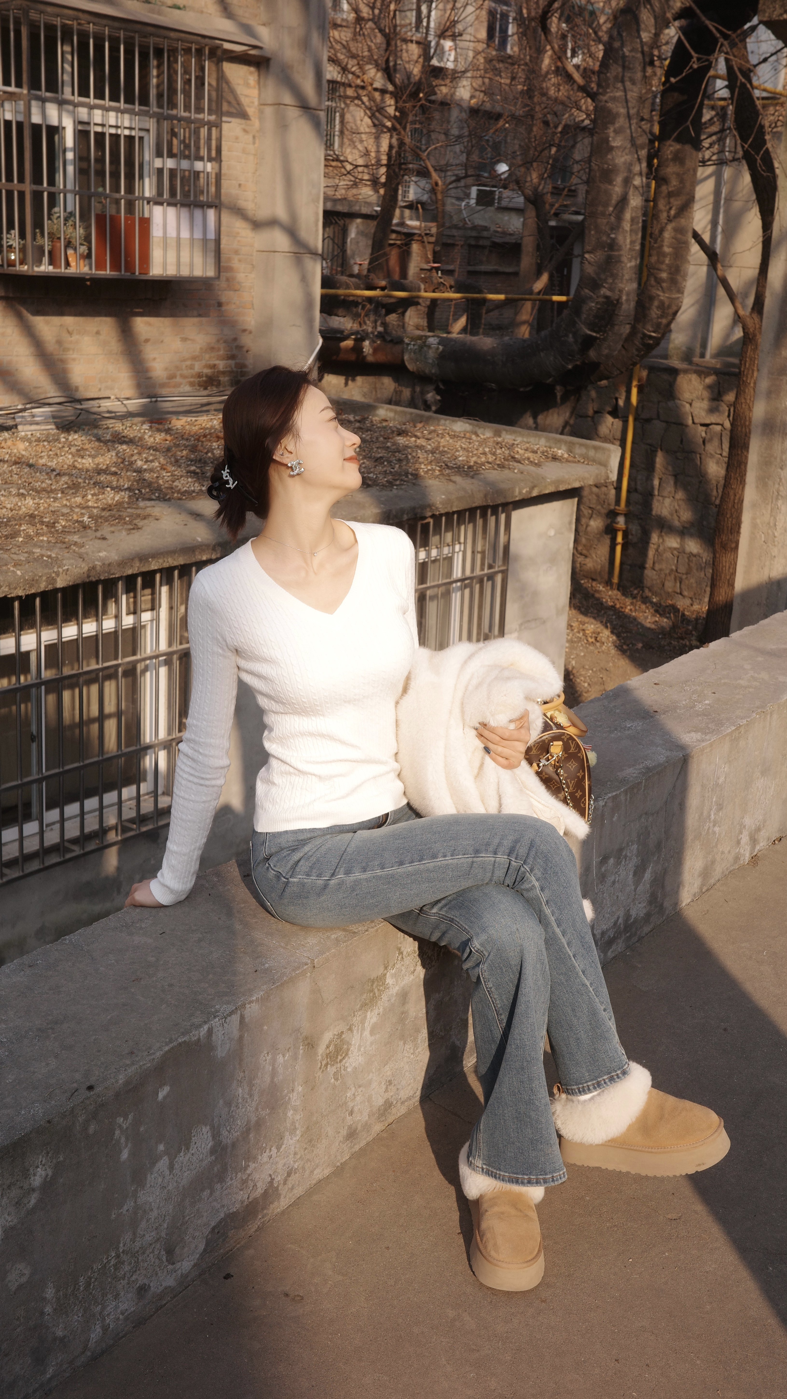 ABWLR秋冬复古微喇牛仔裤:高腰马蹄的显腿长神裤