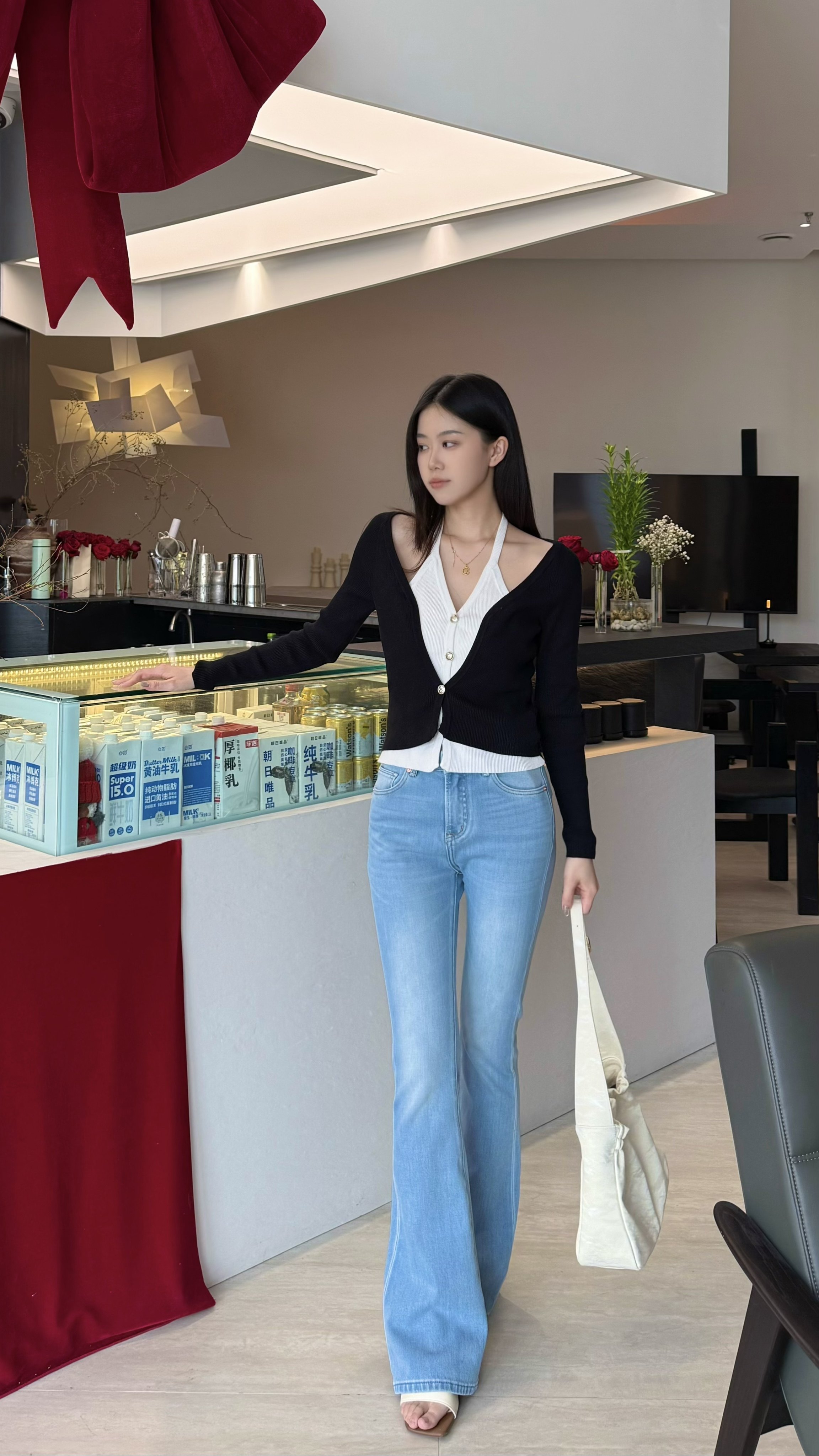 信购春季特调青光调微喇叭牛仔裤 浅蓝色清新百搭 高腰四面弹提臀显瘦