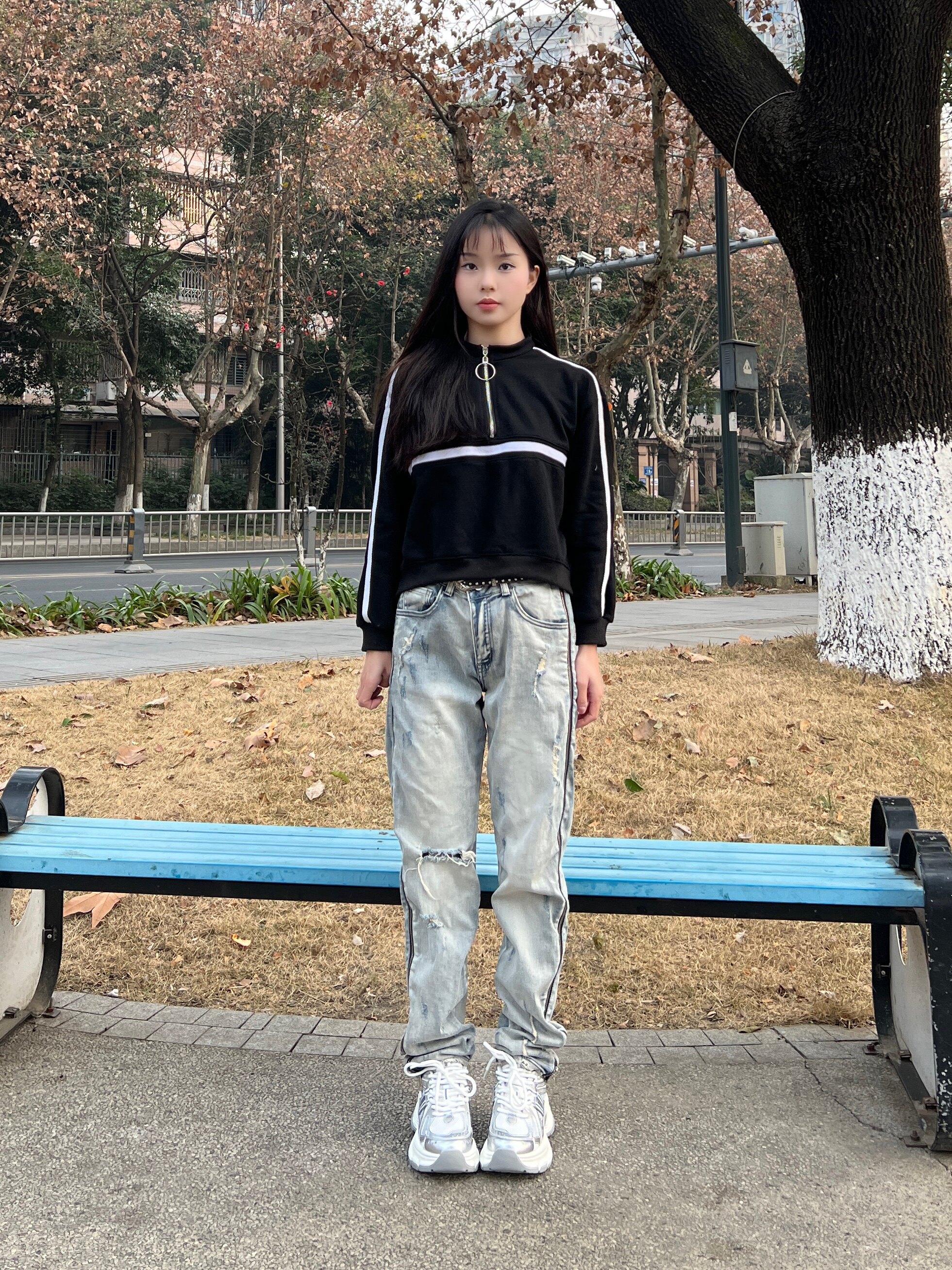 张凌赫同款百丽蓝鲸老爹鞋 灰色网面透气舒适 厚底增高拉长比例