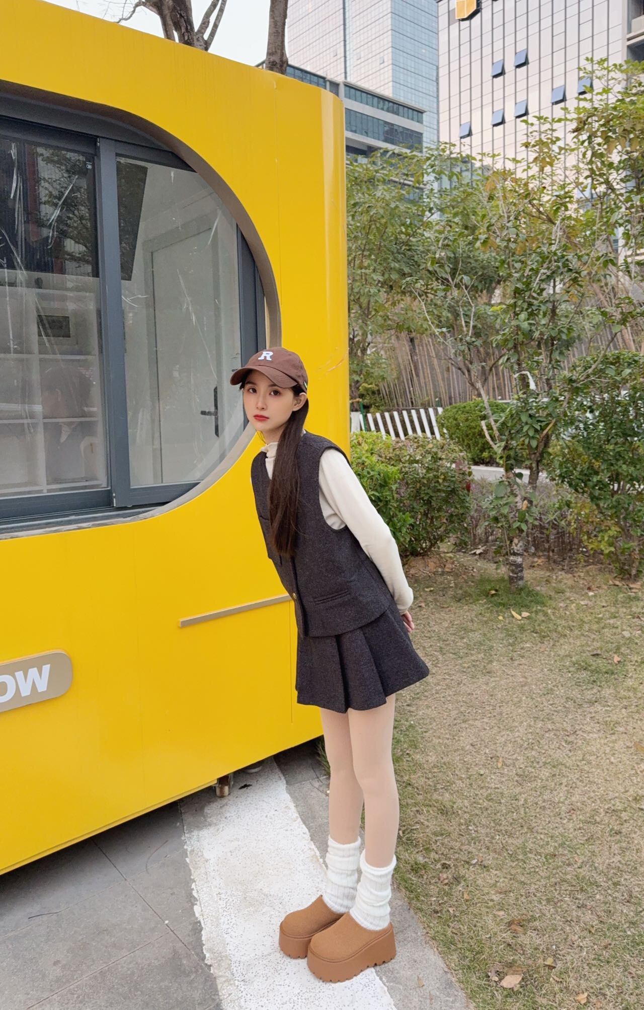 cvrv勃肯包头半拖鞋：7.5cm松糕底的春日慵懒显高美学