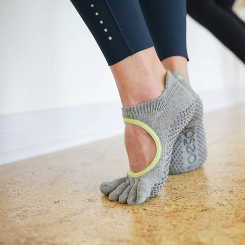 Yue Ji/Spot's Back Toesox Five -To -Booth йога носки Bellarina