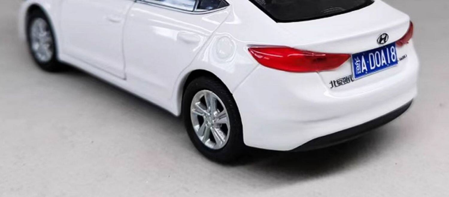 Модель машины 1 36北京现代胜达途胜领动酷派伊兰特瑞纳ix35模型饰品汽车摆件 WELLY