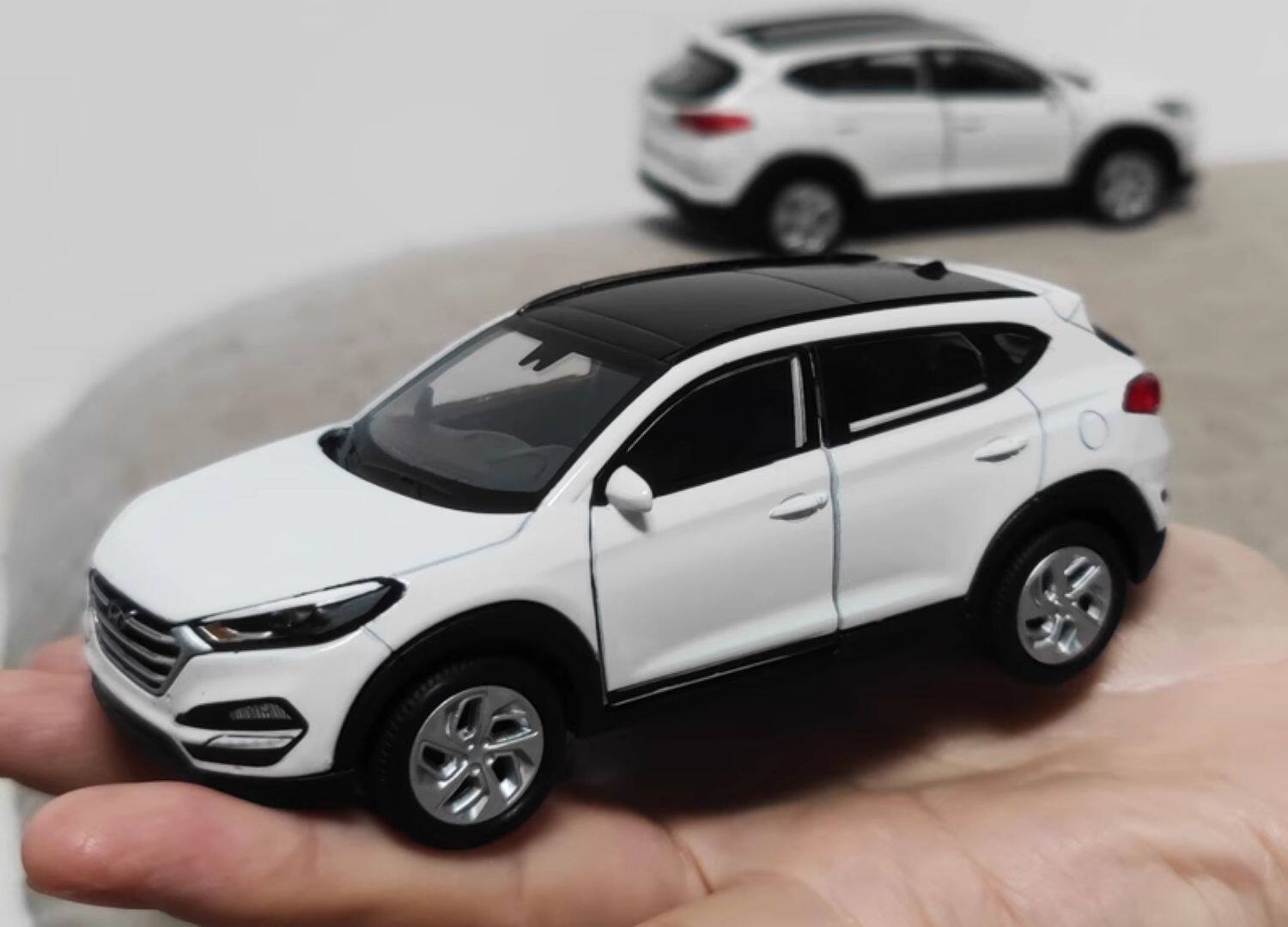 Модель машины 1 36北京现代胜达途胜领动酷派伊兰特瑞纳ix35模型饰品汽车摆件 WELLY