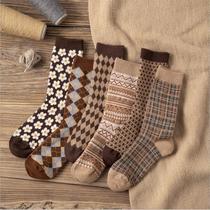 Curry socks womens midline socks autumn and winter cotton Japanese retro stacking socks diamond grid stockings stockings ins tide