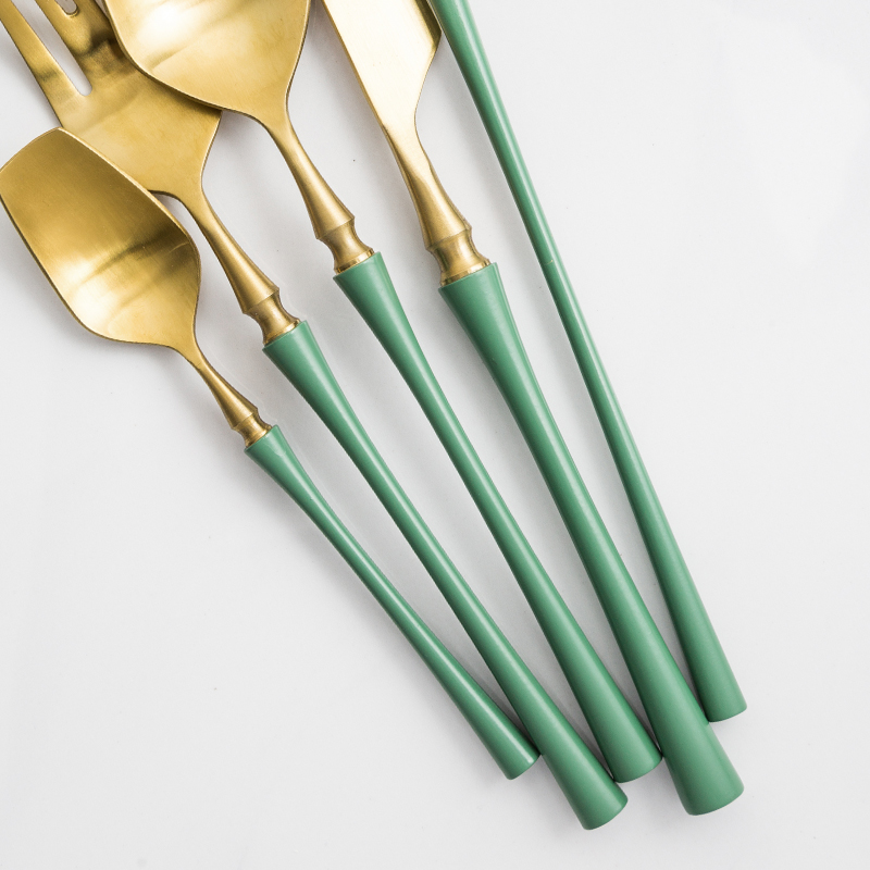 Porcelain soul clear green, western - style food tableware knife and fork spoon suit cattle crisp thin fritter twist hotel with a small spoon, stainless steel tableware