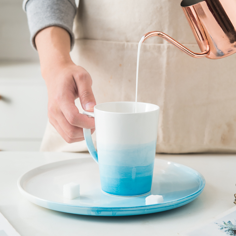 Ceramic porcelain soul mark cup creative move trend picking coffee cup men 's and women' s milk cup household water cup students