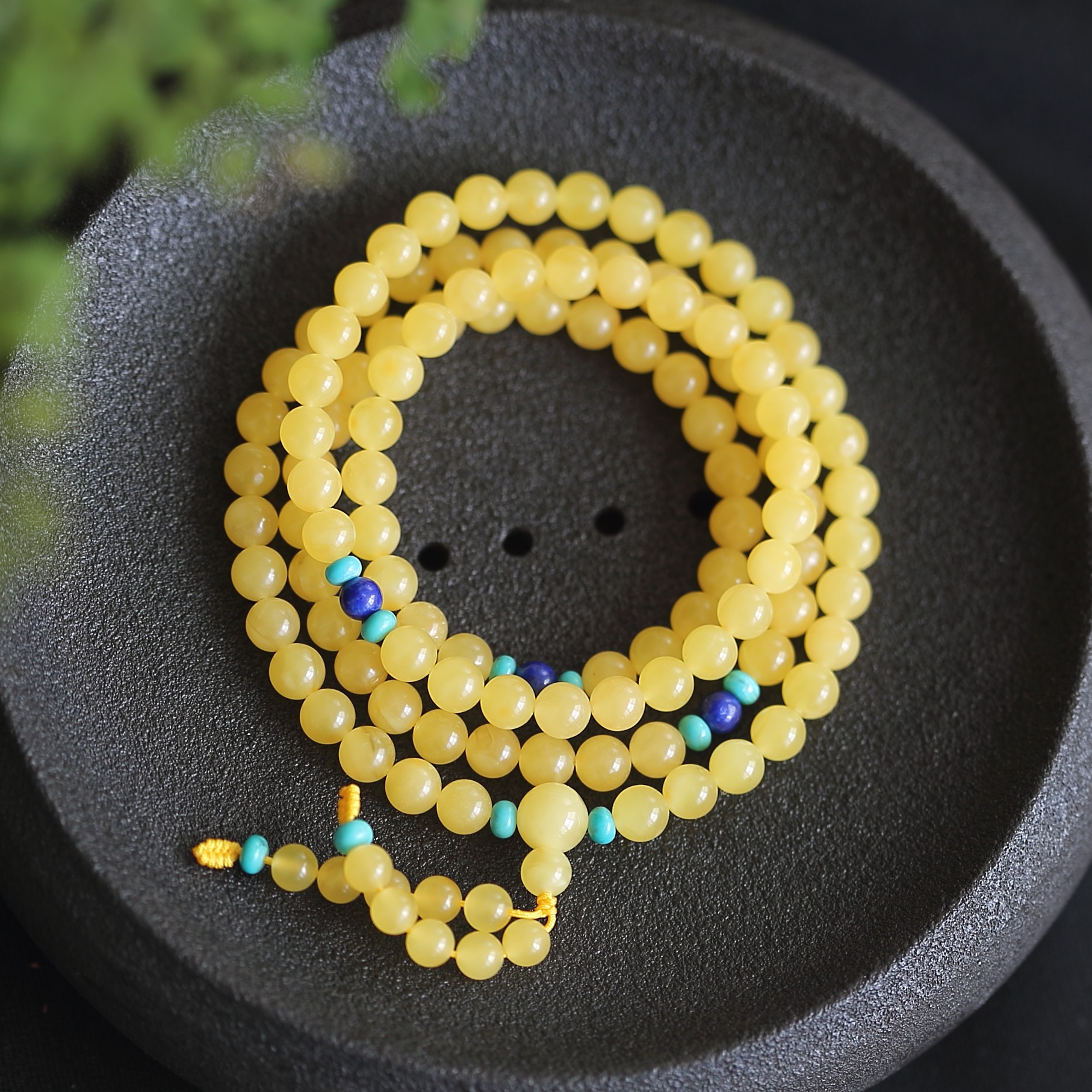 Shangshi Qingling Natural Amber Beeswax Buddha Beads Chicken Oil Yellow Russian Material 108 Bracelets Bracelet Bracelets Multi-circle