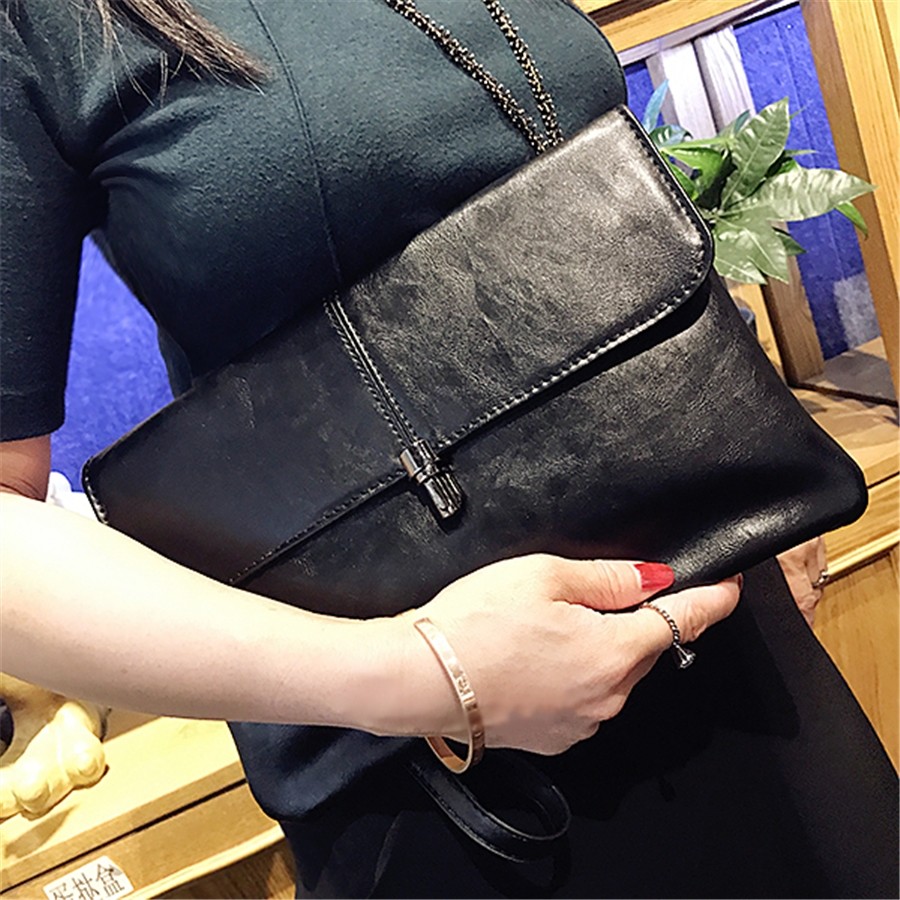 Tide brand leather clutch bag 2021 new high-capacity bag women's versatile temperament soft leather envelope bag black handbag