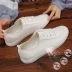 Giày da mùa thu 2018 màu trắng nữ giày hoang dã nữ 40-42 cỡ lớn 41-43 Giày đế bằng thấp để giúp