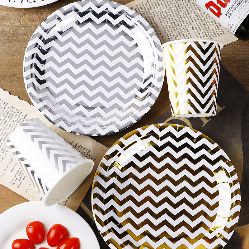 Golden disposable paper plate cake dinner plate Birthday party party dessert table decoration table