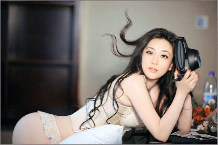 Phần tư nhân đẹp hip phim người đàn ông và phụ nữ hip chăm sóc mặt nạ mông cơ thể bụng bụng ngực phía trước và sau cổ tay và chân phim sữa tắm cho bé