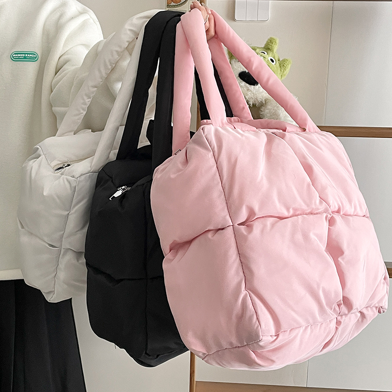 New Autumn and Winter Bags for Women, Korean Style Large-Capacity Cotton Bags, Fashionable and Versatile Shoulder Bags, down Bags, Hand-Held Tote Bags New Autumn and Winter Bags for Women, Korean Style Large-Capacity Cotton Bags, Fashionable and Versatile Shoulder Bags, down Bags, Hand-Held Tote Bags