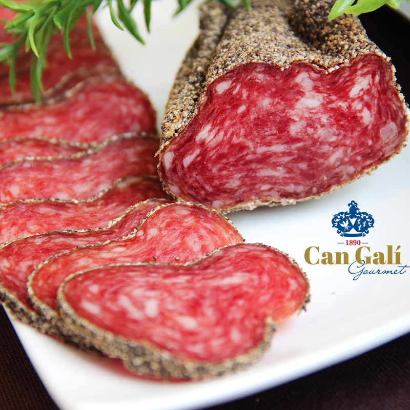 Spot imported salami air-dried sausage sausage slices ready-to-eat salami black pepper flavor from Spain