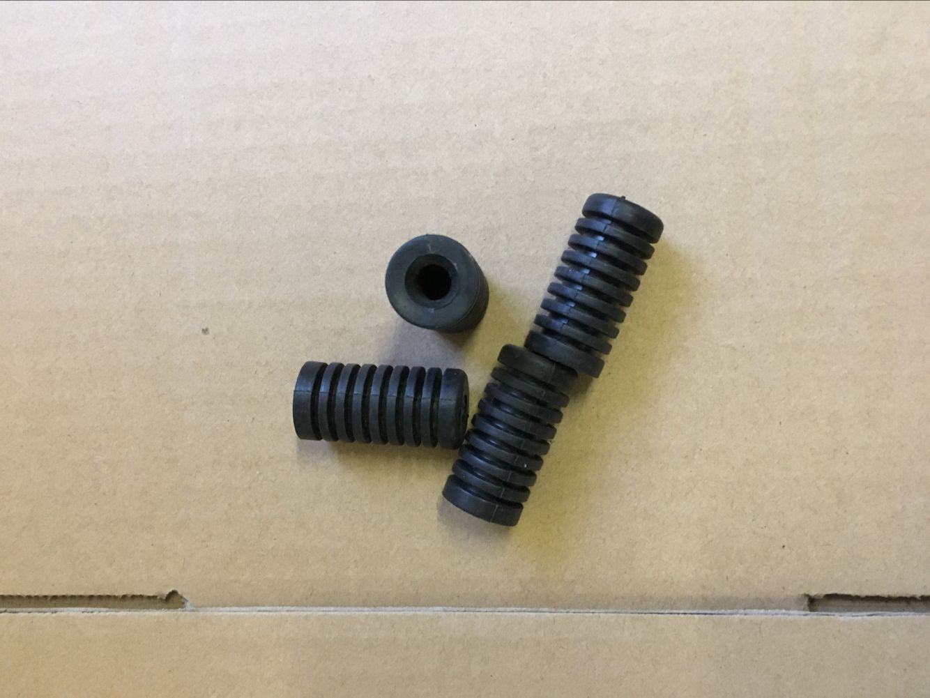 Suzuki motorcycle parts GT125 GS125 GSX125 QS150 GR150 universal shift lever rubber sleeve