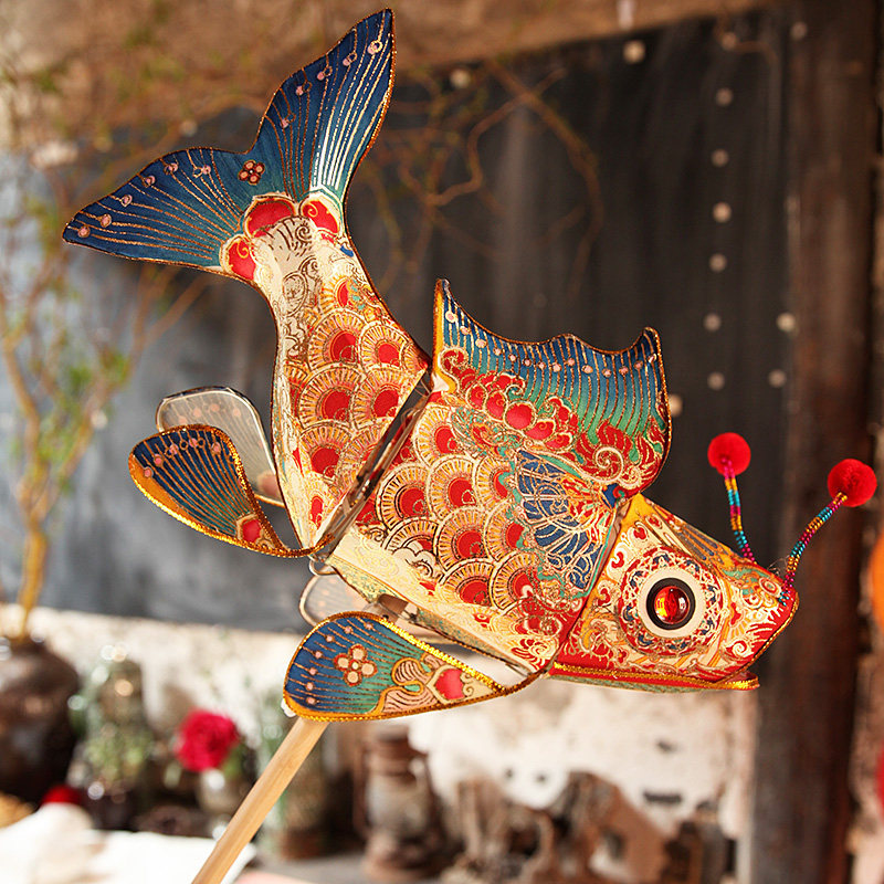Intangible Cultural Heritage Handmade Enamel Goldfish Lantern, Vintage Style Handmade Luminous Koi Fish Lantern from Huizhou, Handheld Finished Product