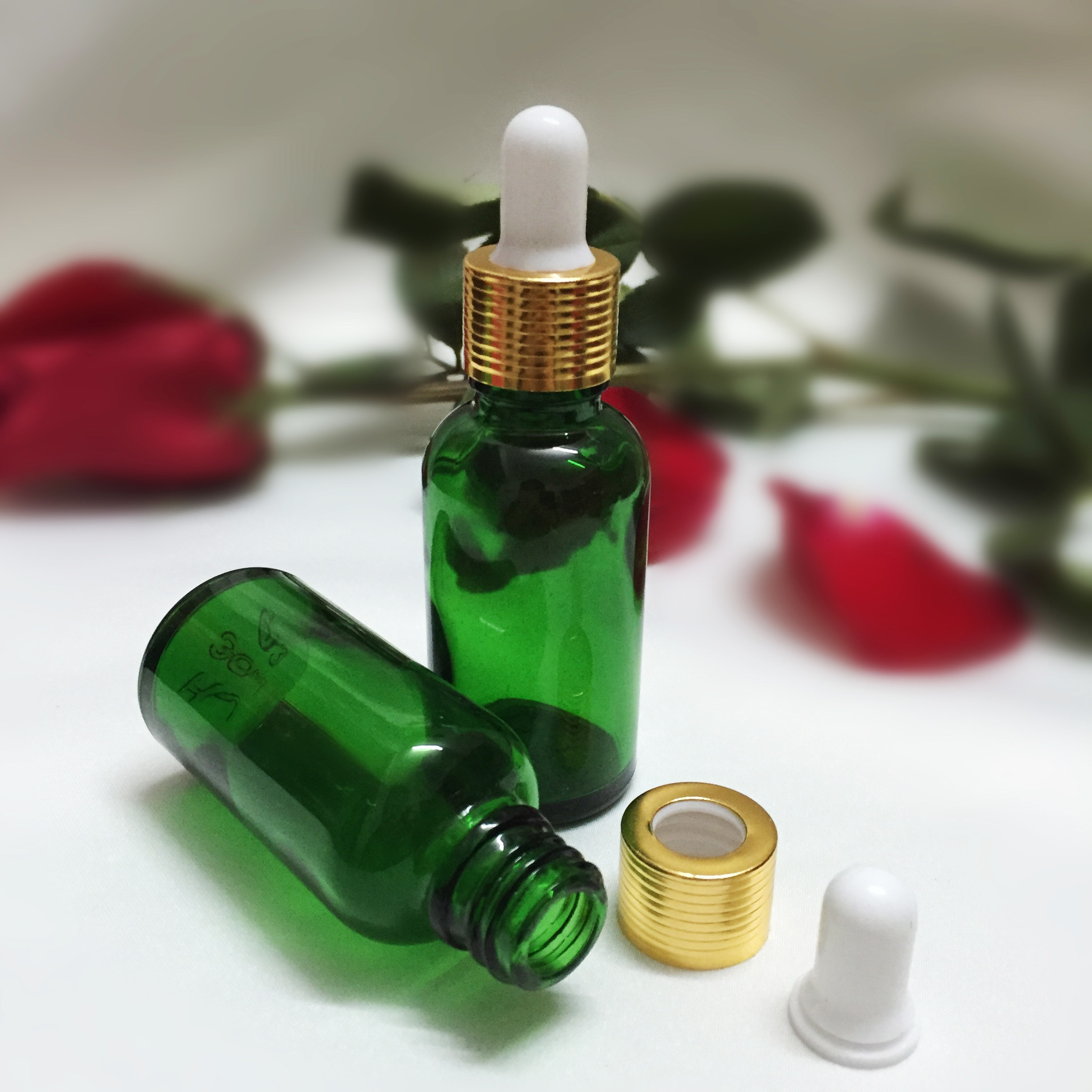 Essential Oil Bottle 5ml to 100ml Split Air Bottle Cosmetics Essence Original Liquid Glass Dropper Beauty Salon Deployment Bottle