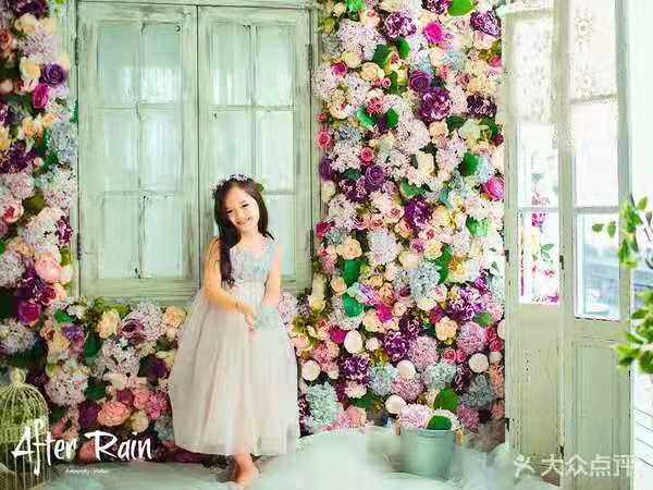 2019 new photo gallery Photographic wedding photo wedding photo studio decoration design to make Han-style children's live-action production w-5002
