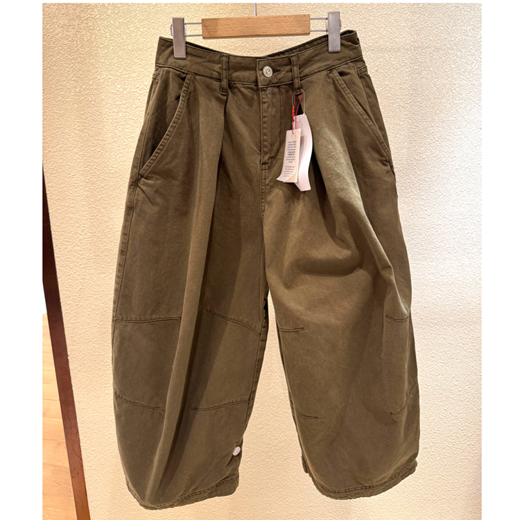 Bdg Simple Everyday Versatile Pleated Loose Wide-Leg Casual Pants for Women 26 Spring/Summer Small Girl It Genuine National Brand