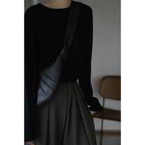 MMCC2022 spring new pure color simple 100 lap temperament long sleeves Knitted Sweatshirt Round Collar Loose Blouse Women