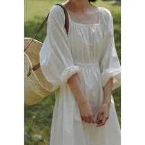 MMCC2022 spring new designer wind-style minimalist leads with pleats for pleats cashiers slim white one-piece dress