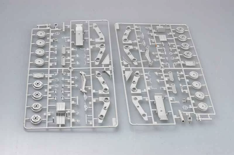 Mô hình ngày tận thế Loa kéo Nga Xô Viết MAZ-537G rơ moóc xe tăng muộn 1/35 00212 - Chế độ tĩnh